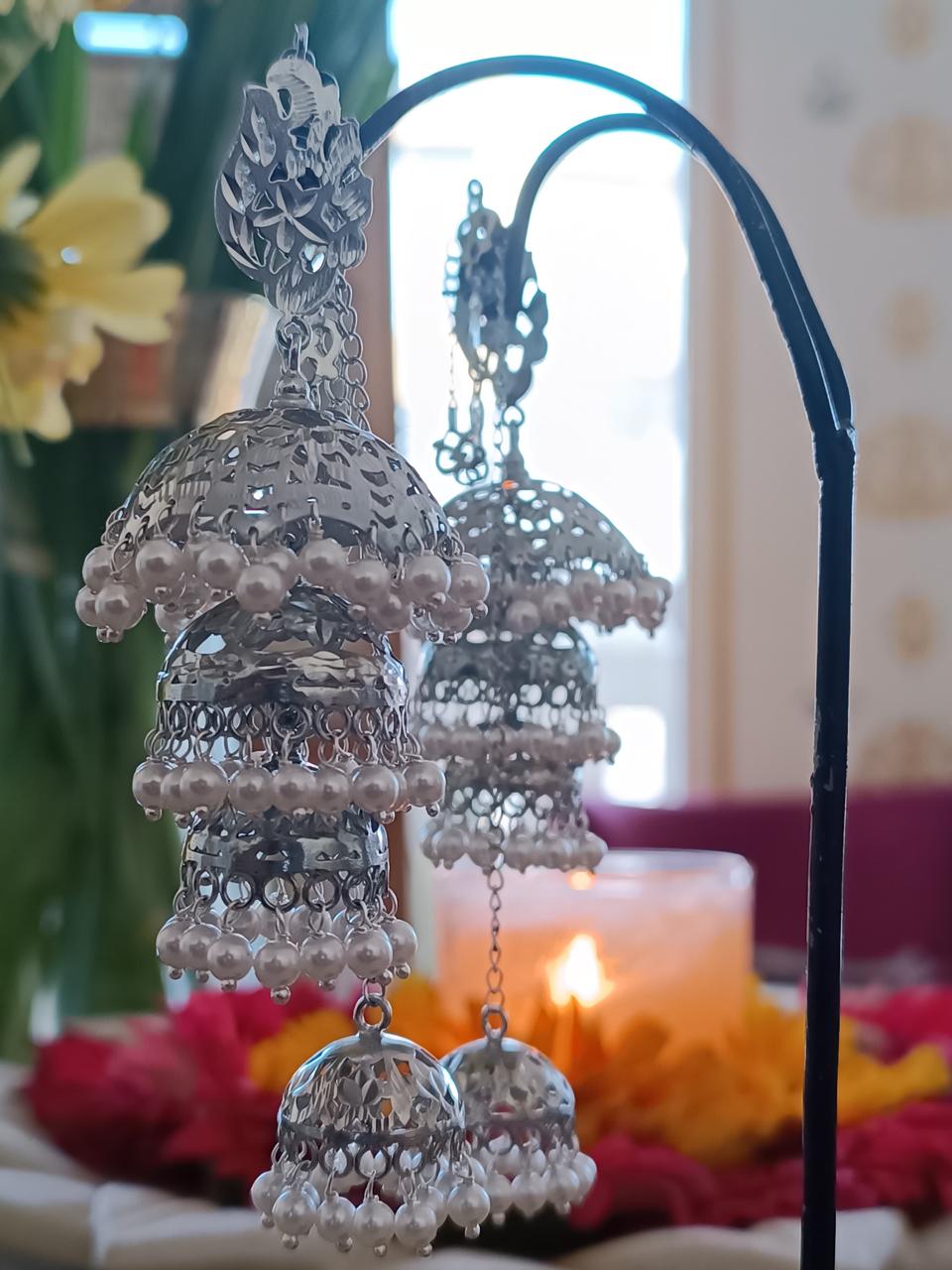 Aprajita Kashmiri jhumka