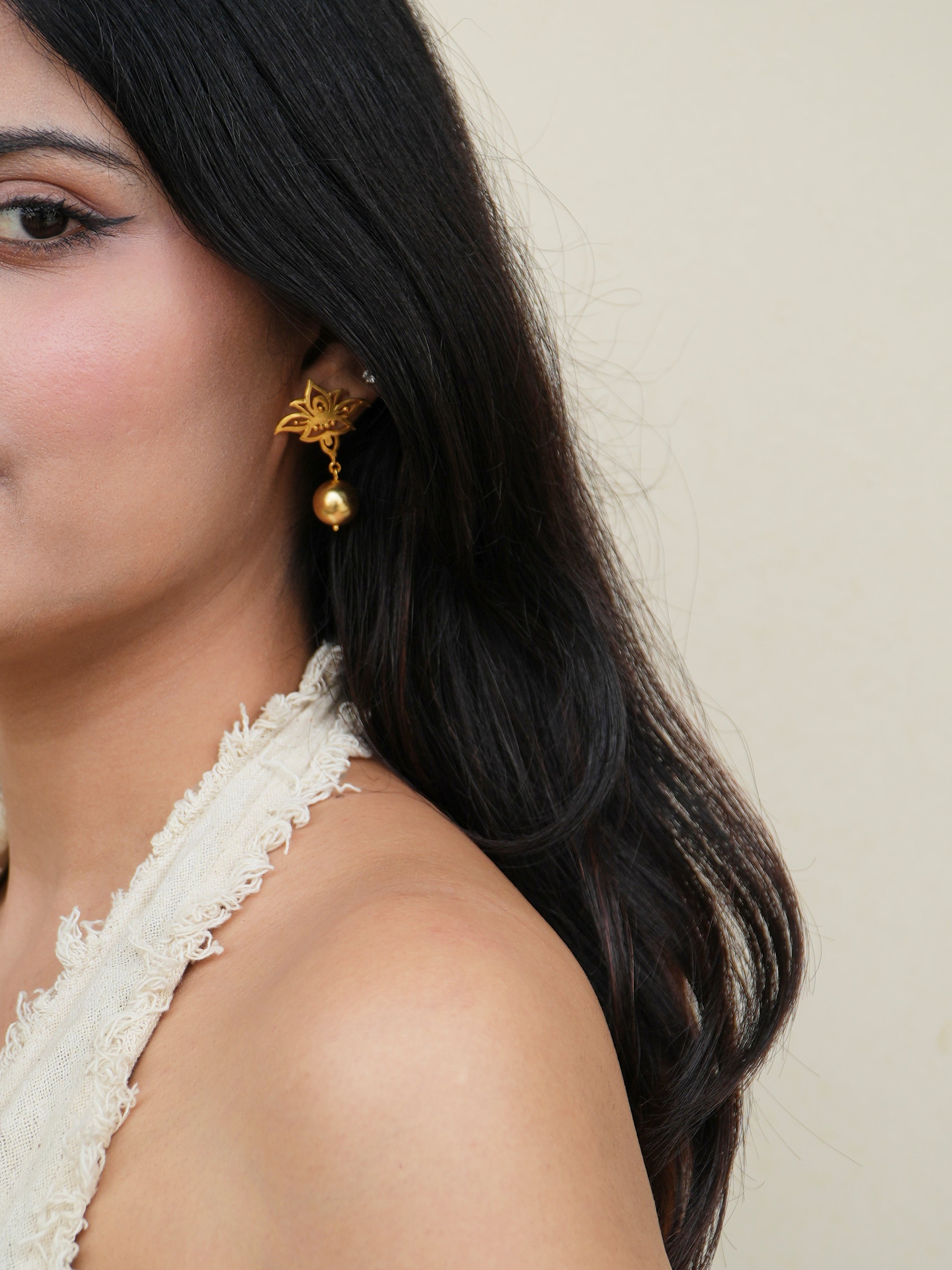 Damyanti Earrings