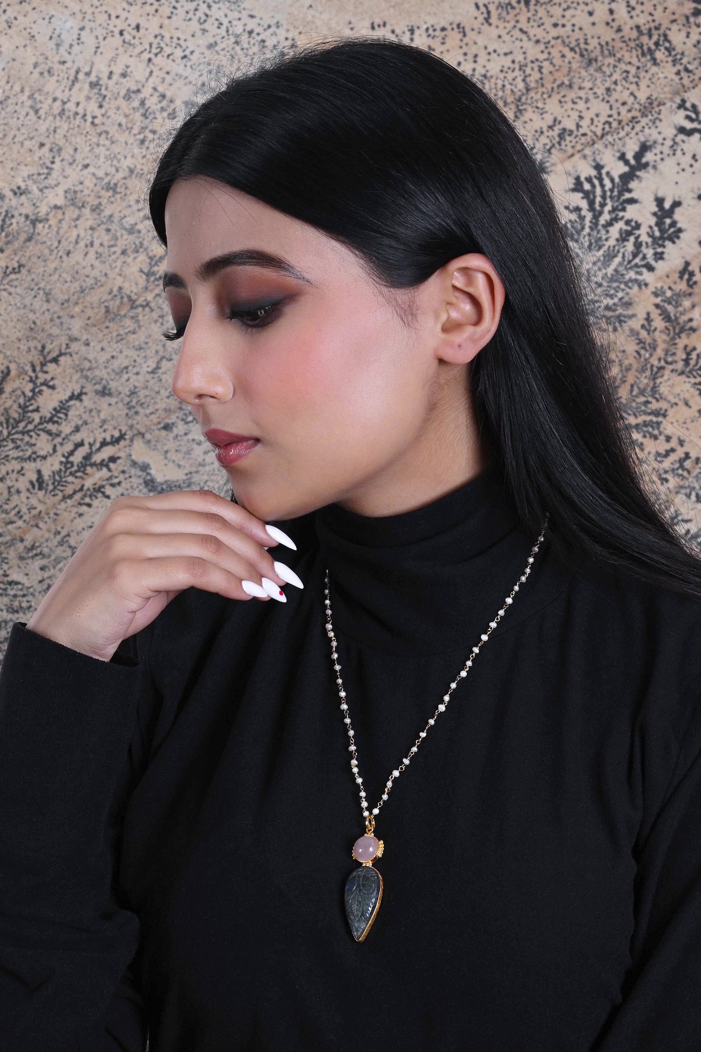 Rizwan Pendant Necklace