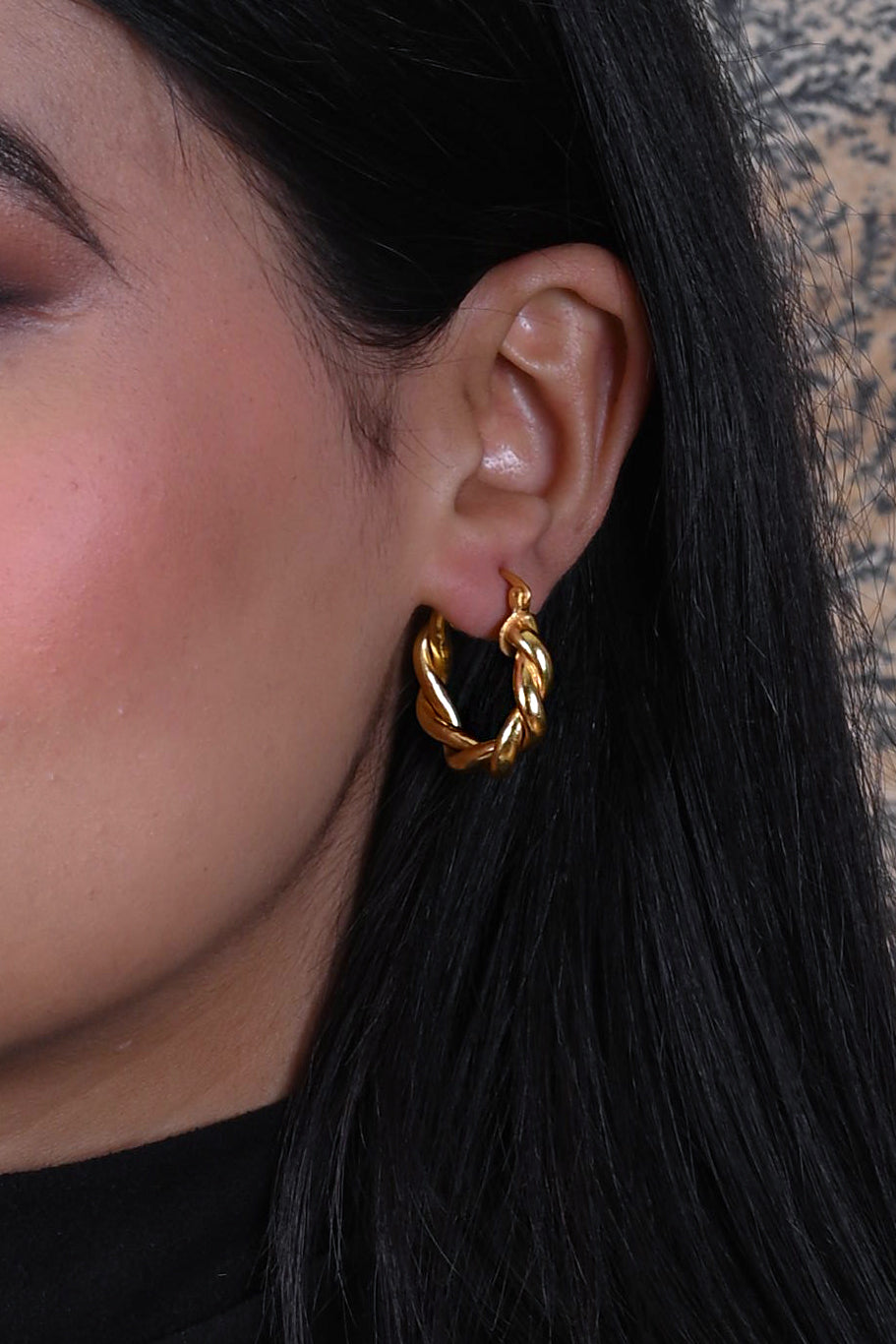 Twist Hoops