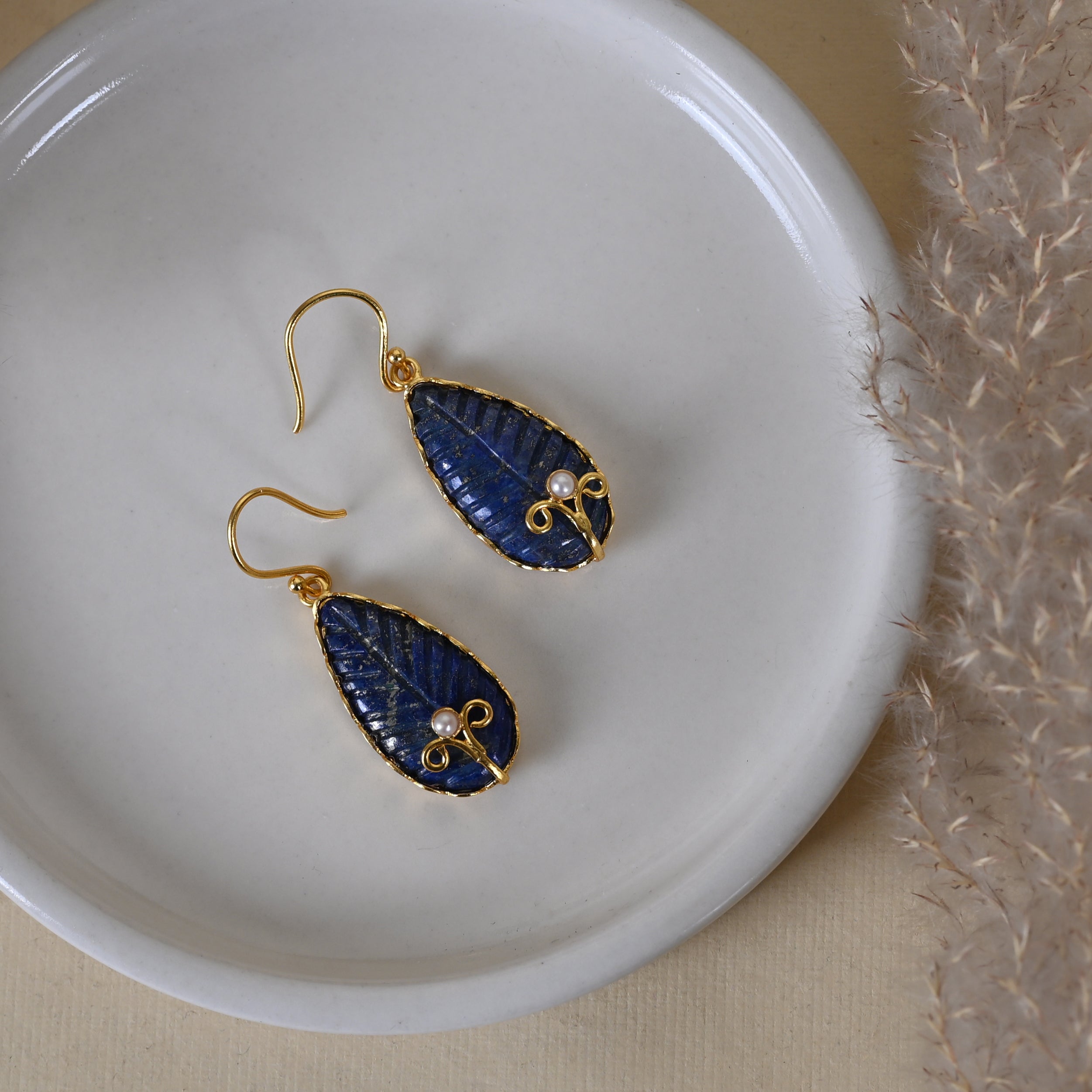 Garjna Earrings