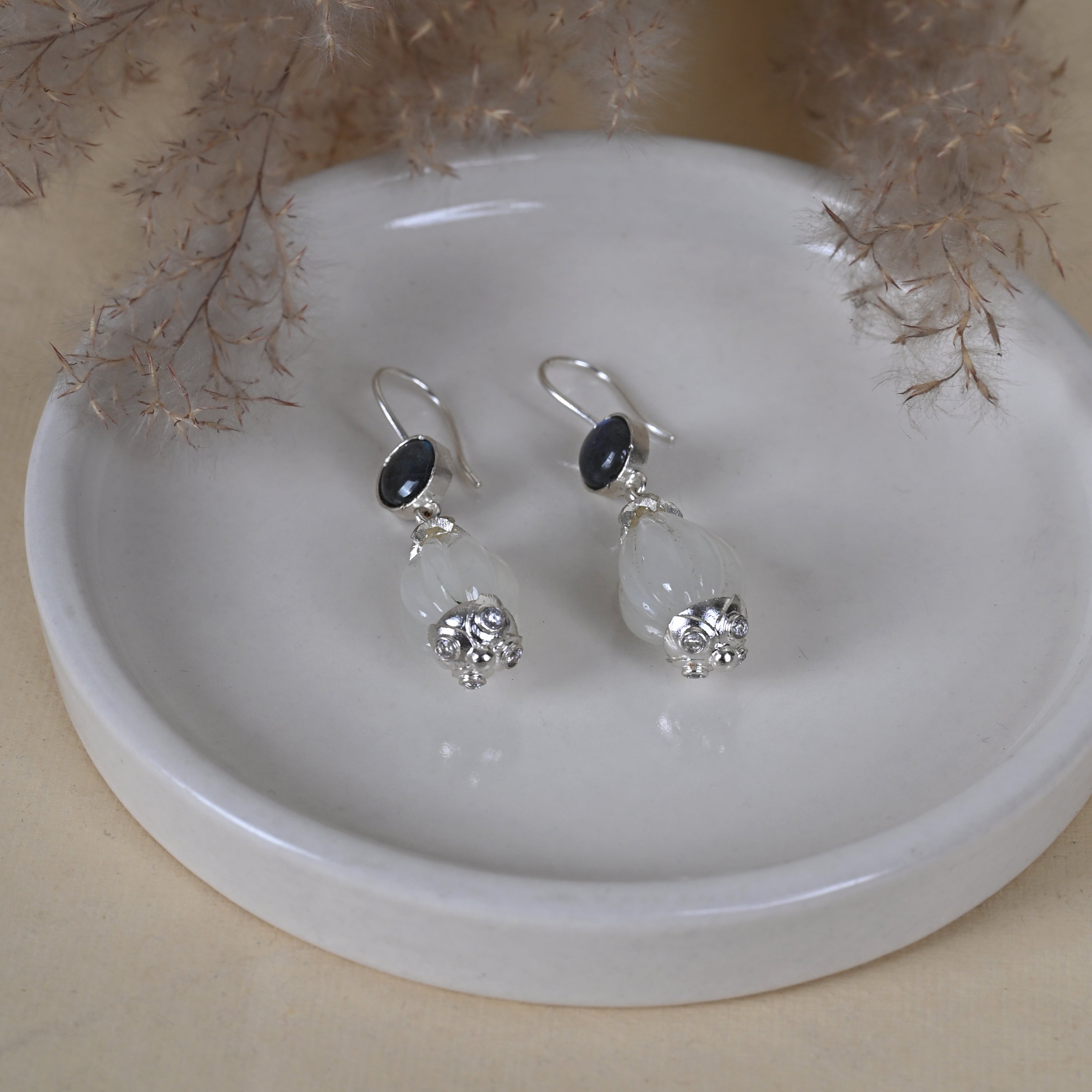 Vasant Earring