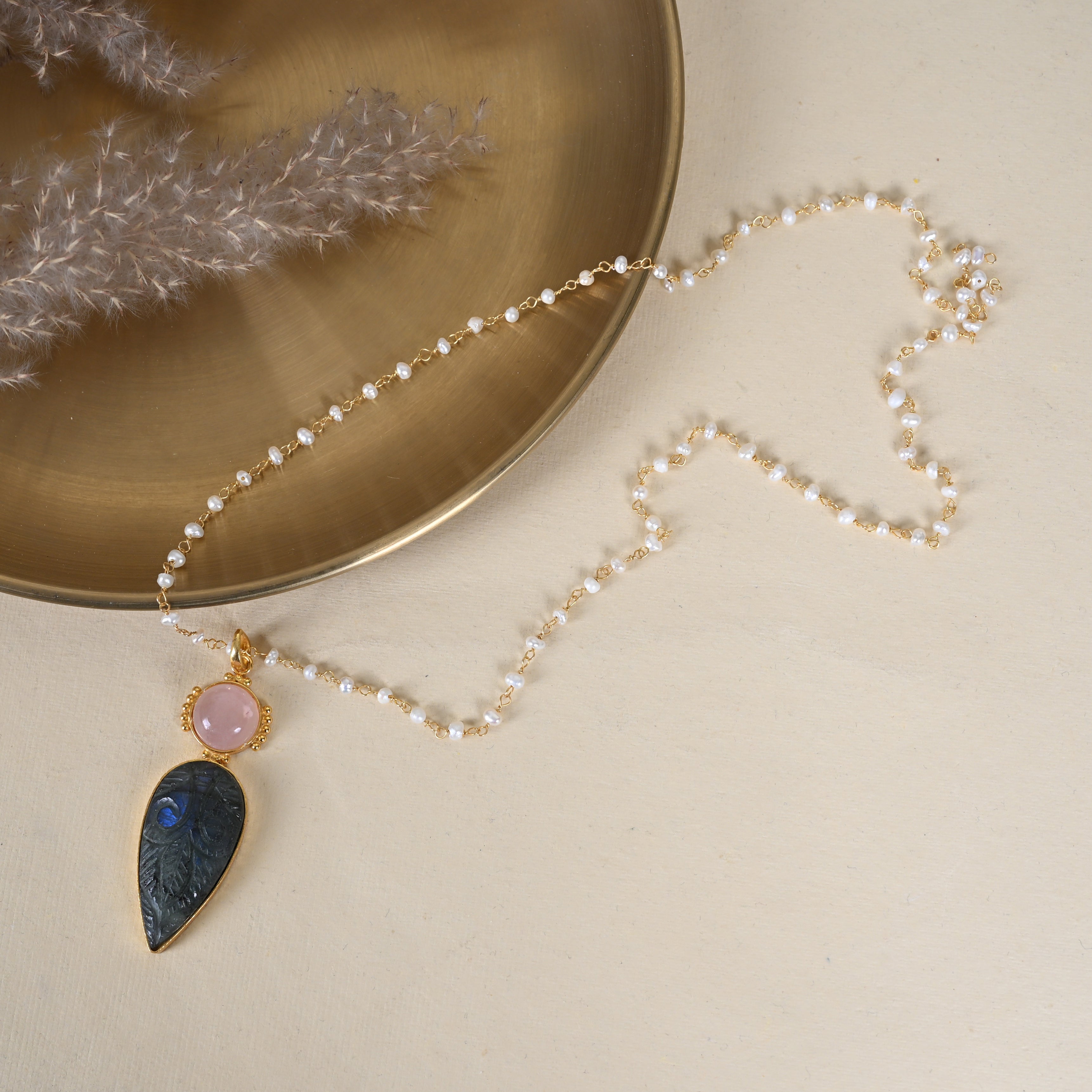 Rizwan Pendant Necklace