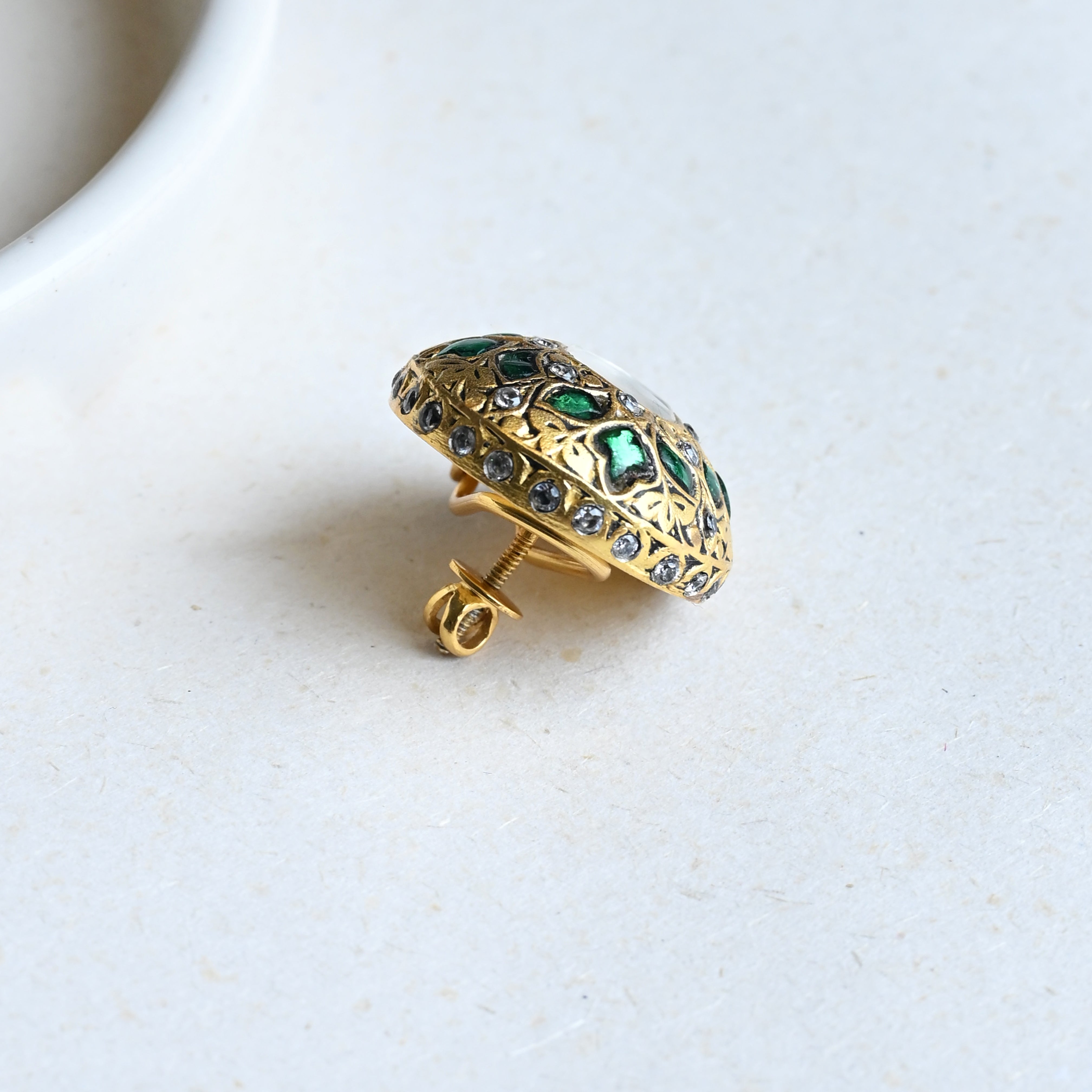 Partash studs