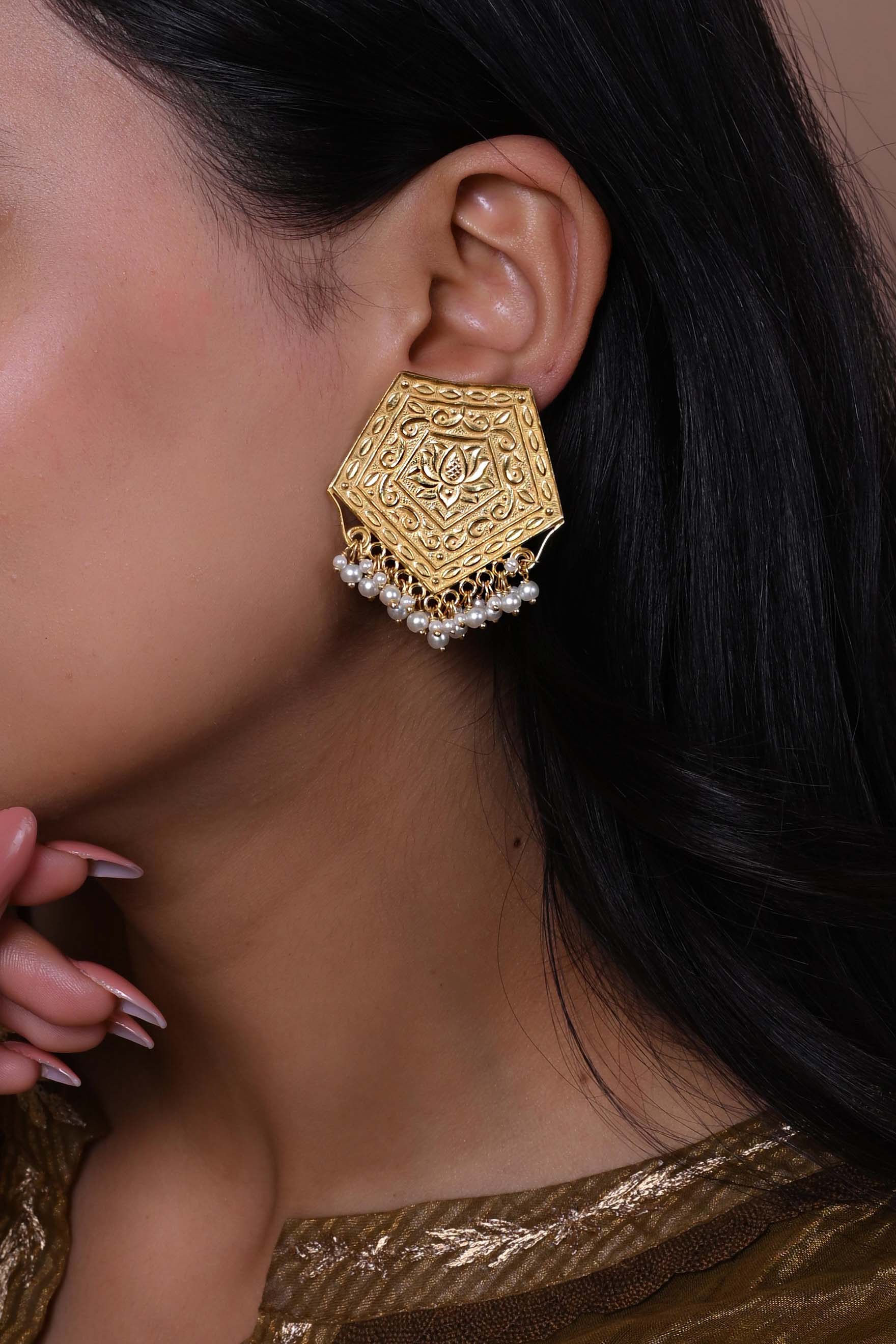 Lotus hexa studs in Silver Alloy with cultured pearls in Post-Push closure.