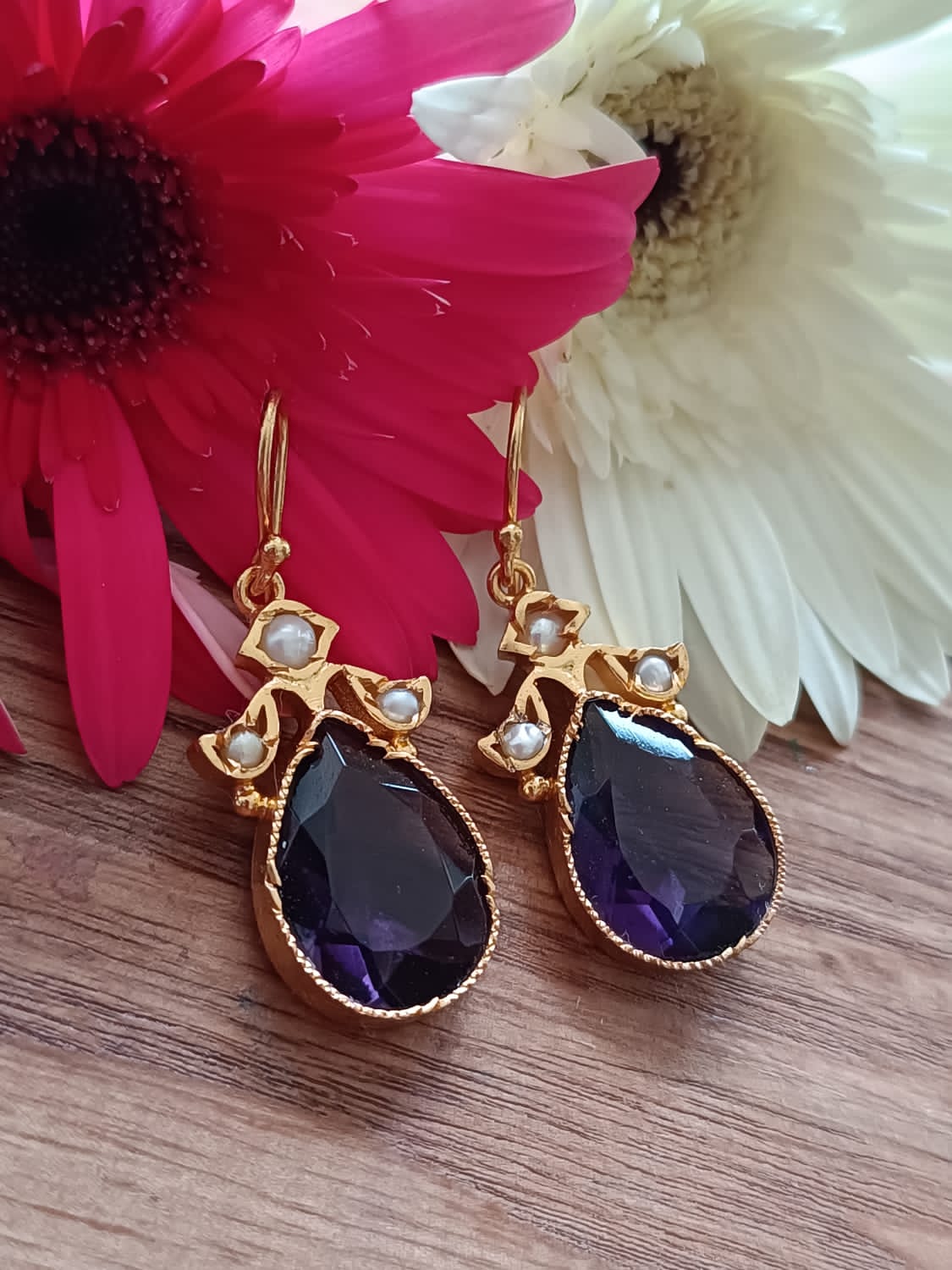 Amethyst earrings, Sterling silver earrings with pearls and amethyst, 1 micron gold plating.