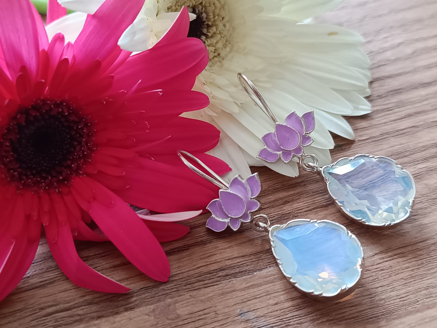 Mona Lisa moonstone earrings, Sterling silver earrings with lilac enamel and monsalisa moonstone.