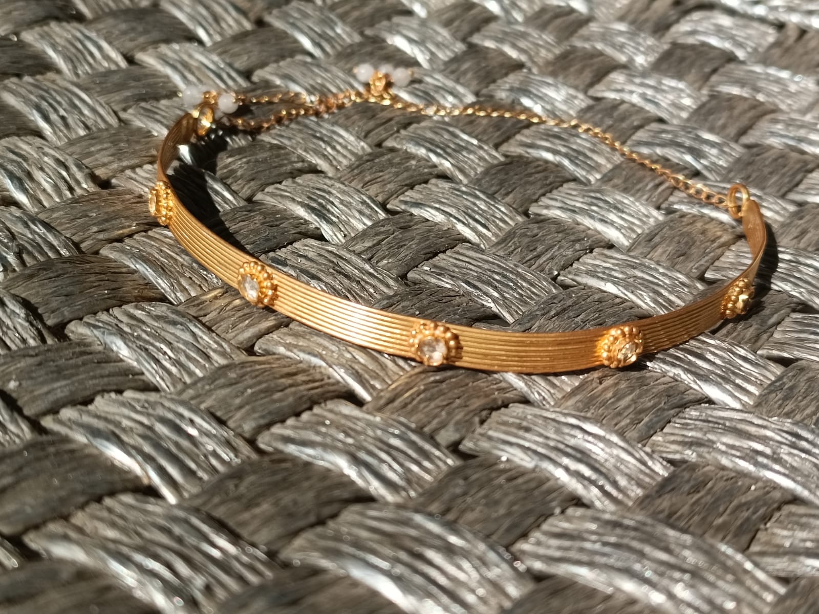 Rawa stone Choker in Sterling Silver with micron gold plating and Rose Quartz beads.