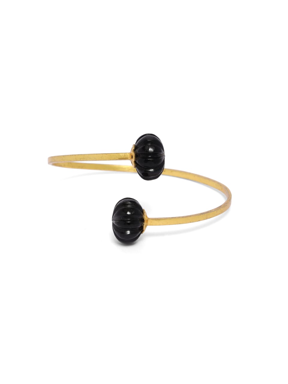 Bracelet with Black Onyx Melon stones in Sterling Silver with micron plating with adjustable size.