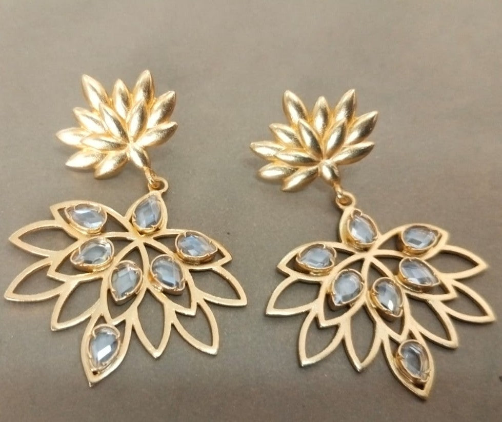 Kamal jaali earrings with Crystals in
Sterling Silver with micron Gold plating.
