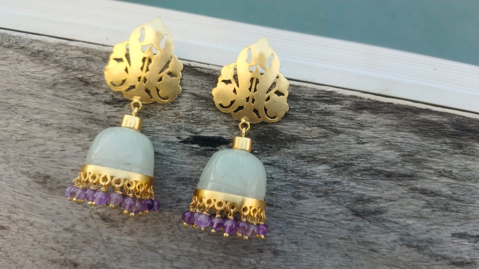 92.5 sterling Silver Gold plated with grapes Aventurine with Amythest beads.