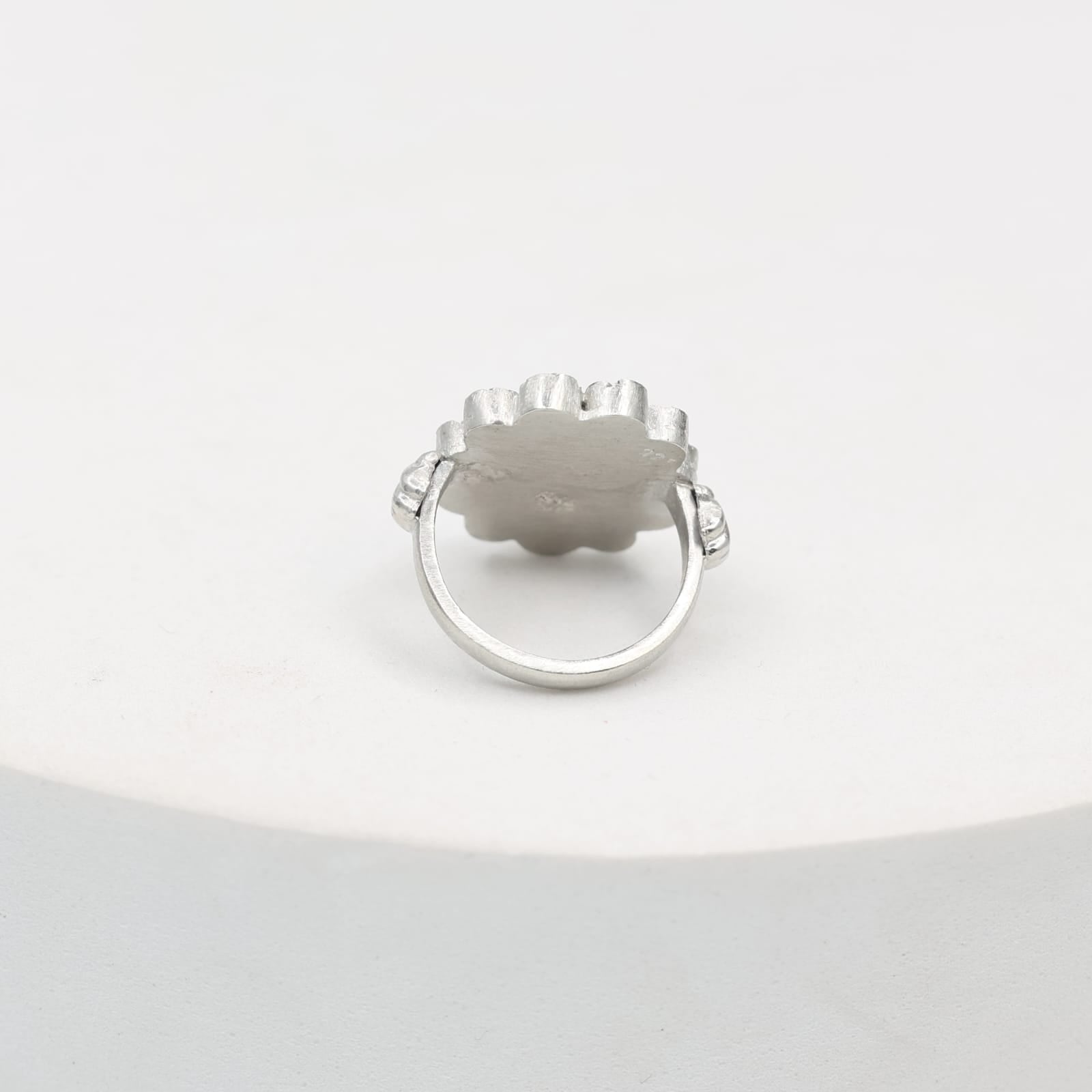 Victorian Ring with Labradorite