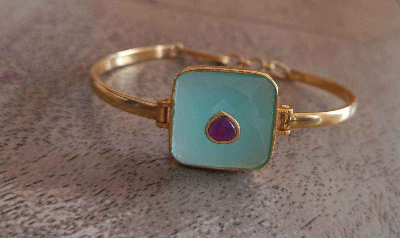 Handcrafted 92.5 sterling Silver Aqua bracelet with faceted aqua Chalcedony and ruby, adjustable.