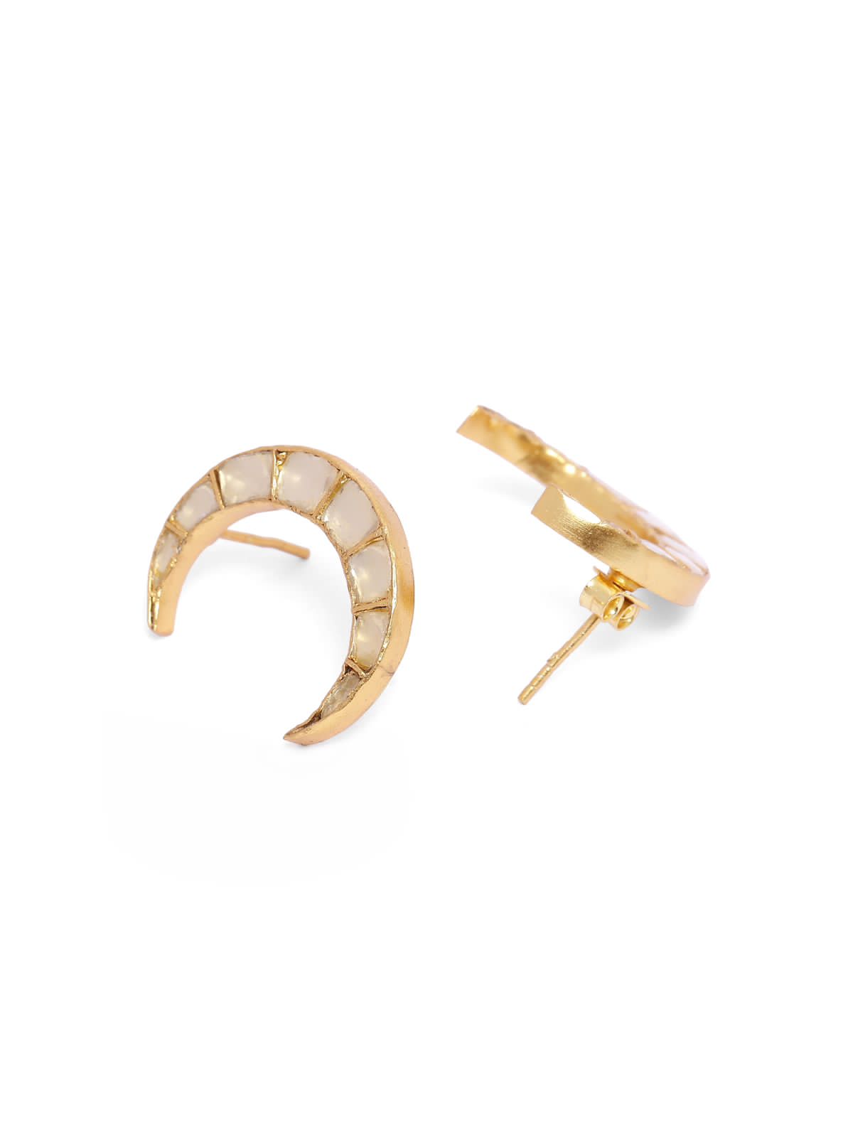 Chandni earrings in 92.5 Sterling Silver with Billor and yellow Polki in
1 micron gold plating.