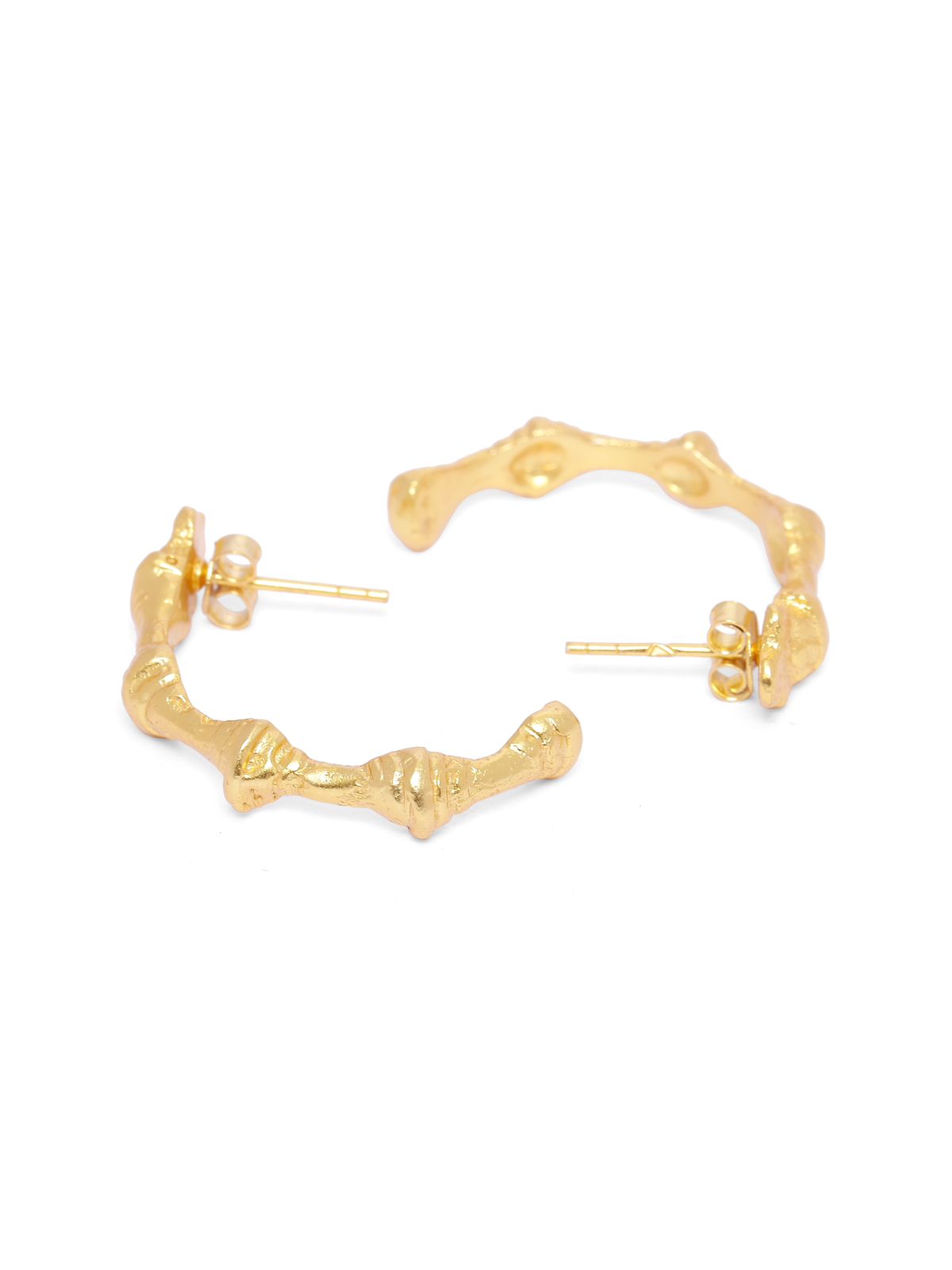 Zeeba Bali in 92.5 Sterling Silver hoops with 18 k gold plating, Textured earrings with Pot-Push mechanism.