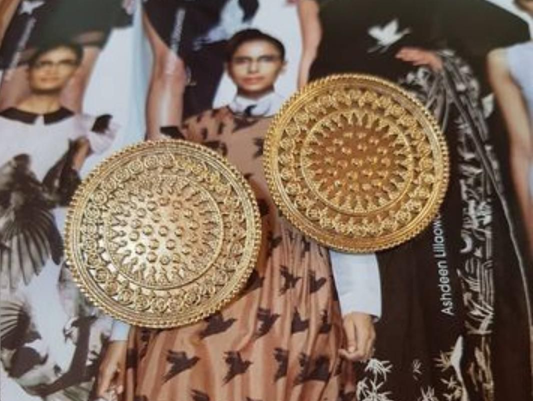 Oversized studs in 92.5 Sterling Silver, dipped in 1 micron Gold plating, oxidised with Push-Post closure.