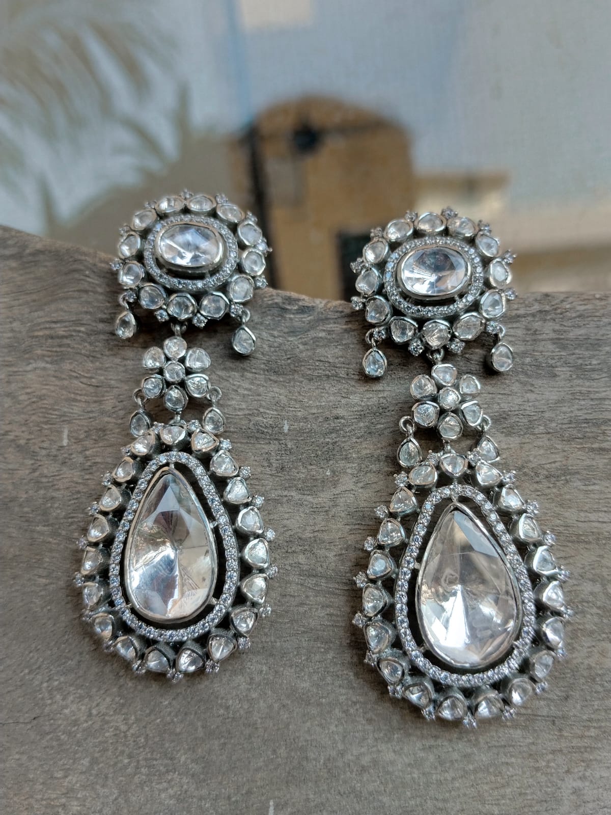 Victoria earrings in 92.5 Sterling Silver handcrafted and dipped in 1 micron Gold plating with Jadau-Moissonite in Pearl Diamond in antique Silver.