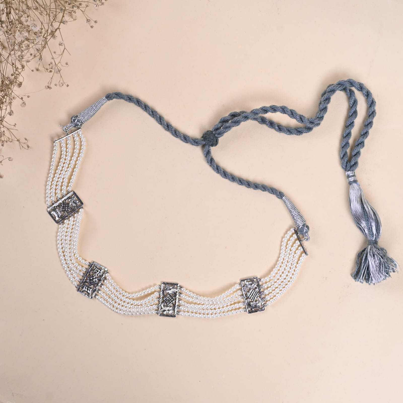 Saviya necklace