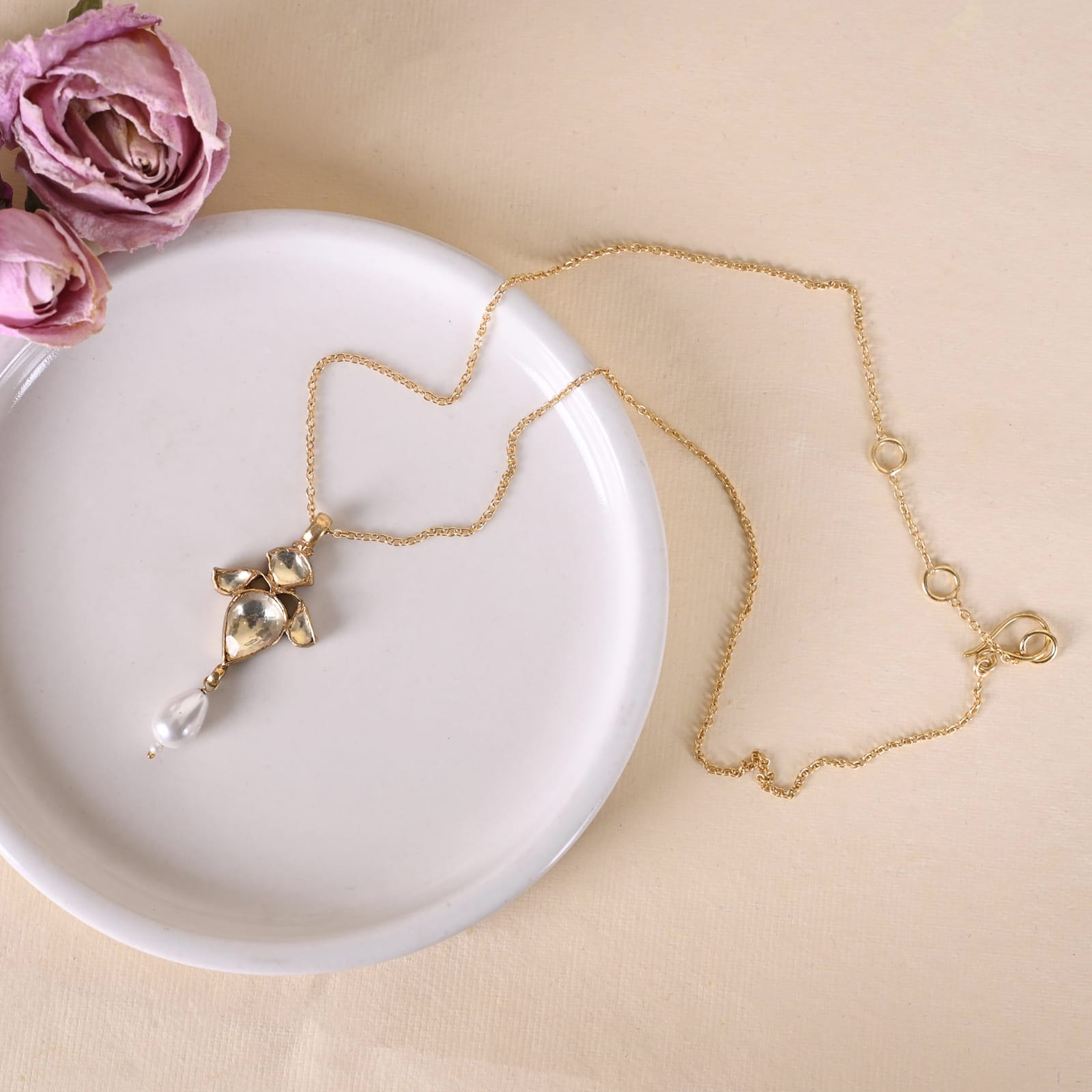 Bisma pendant