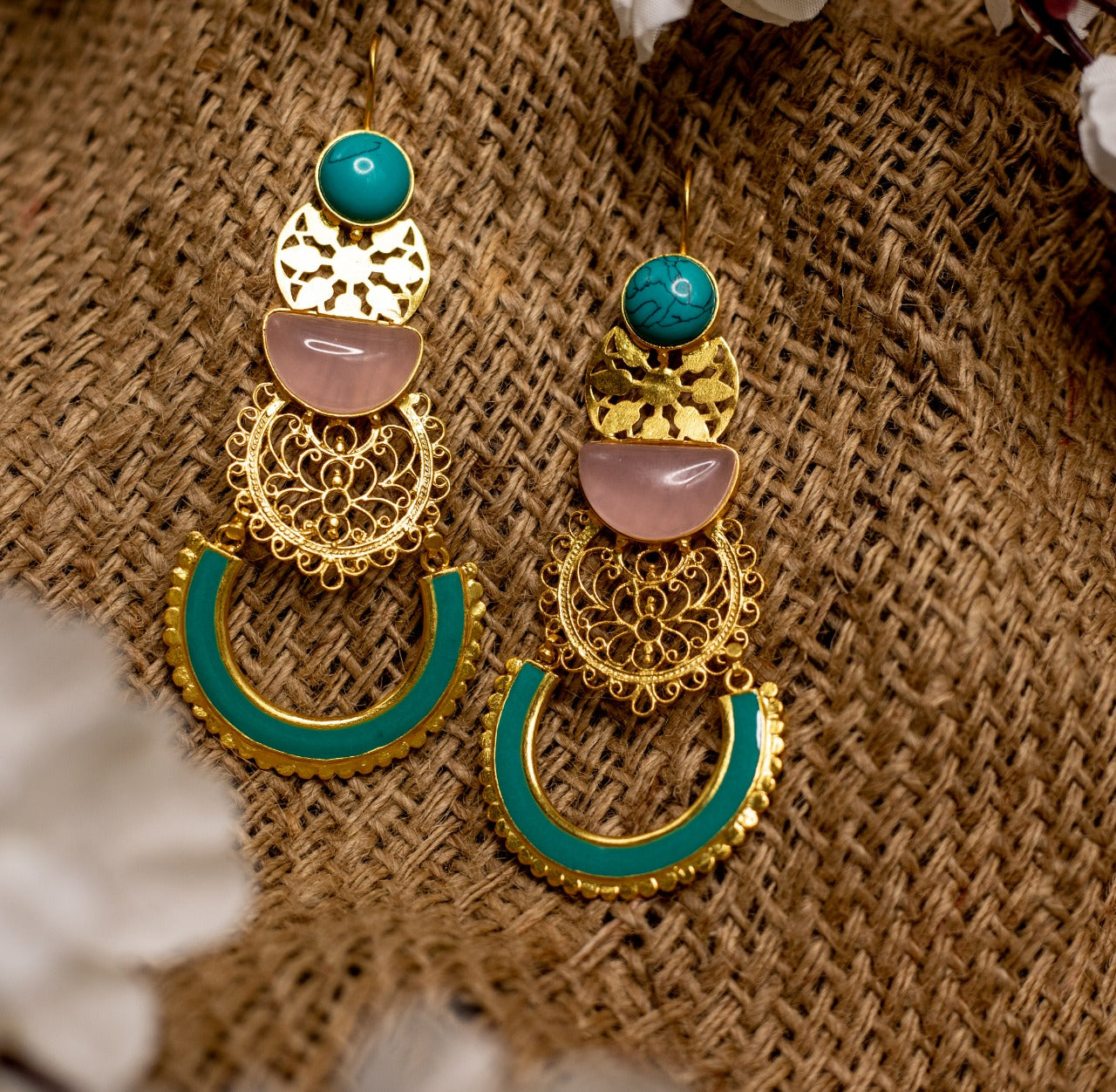 Jaali jadau chand hoops