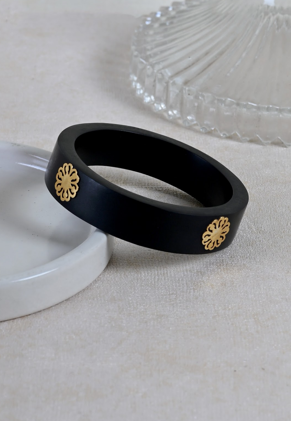 SUNAINA BANGLE
