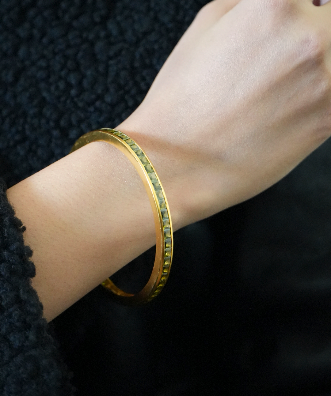 Chonki bangle in lime crystal