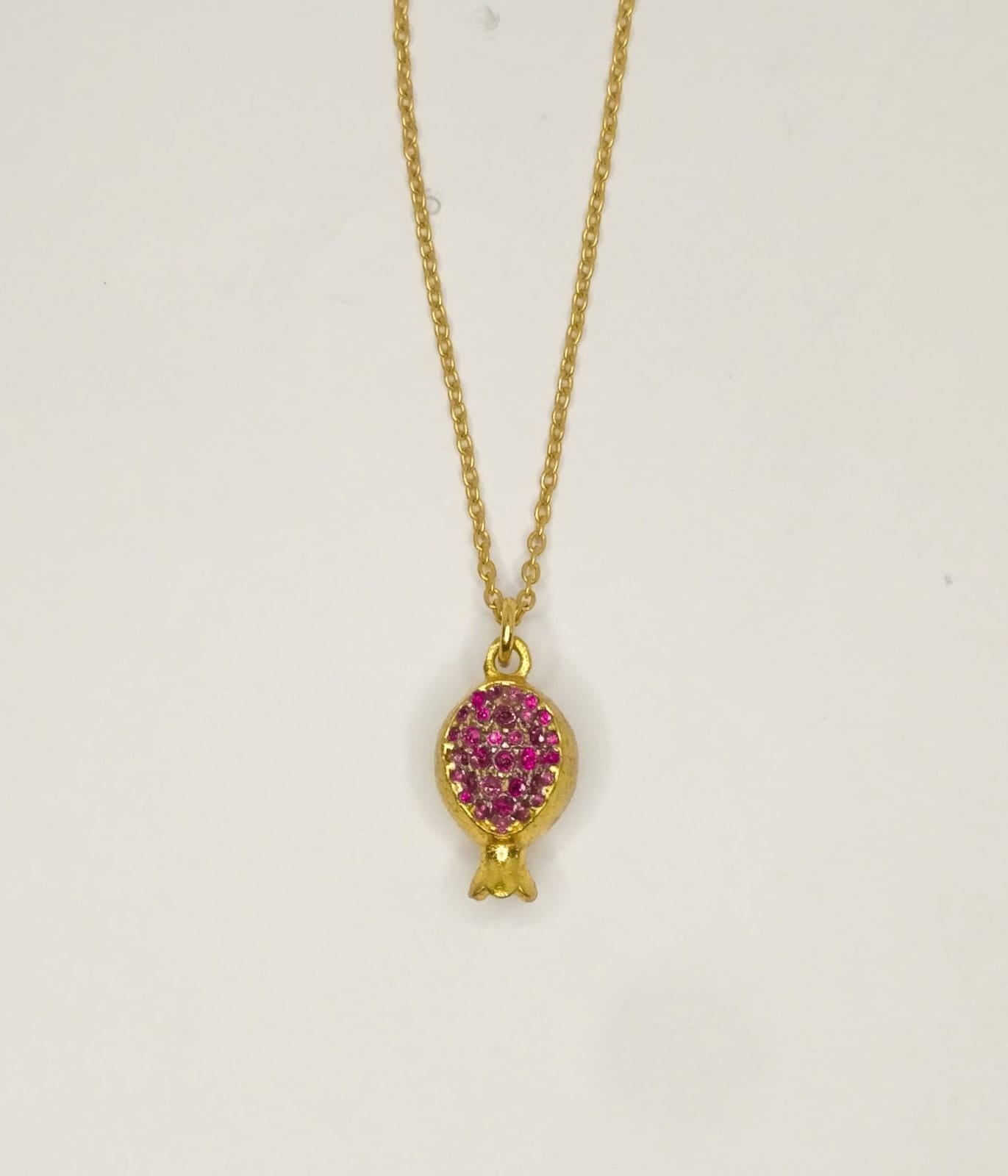 Anaar Pendant Necklace