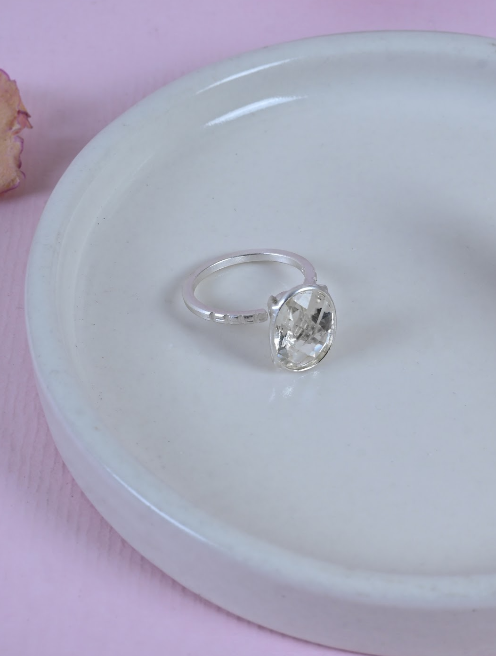 Crystal Ring (white)