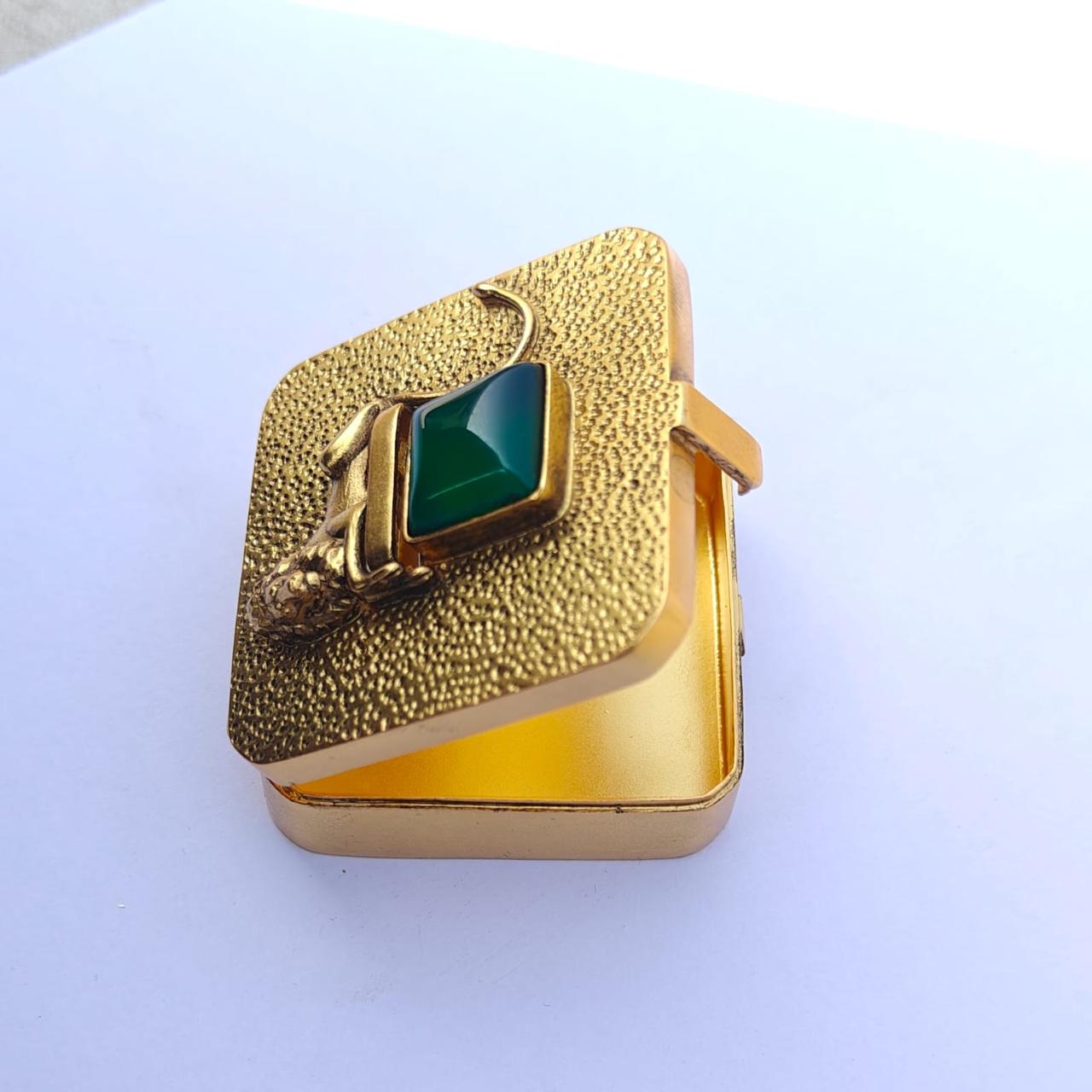 Sherkhan pill box