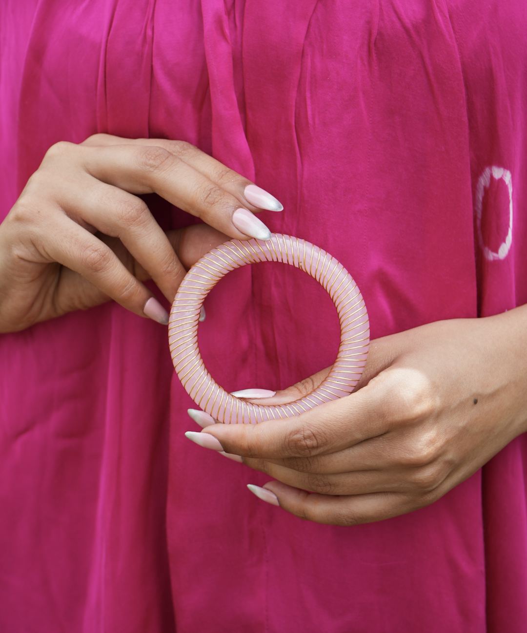 Gulaabi crystal bangle