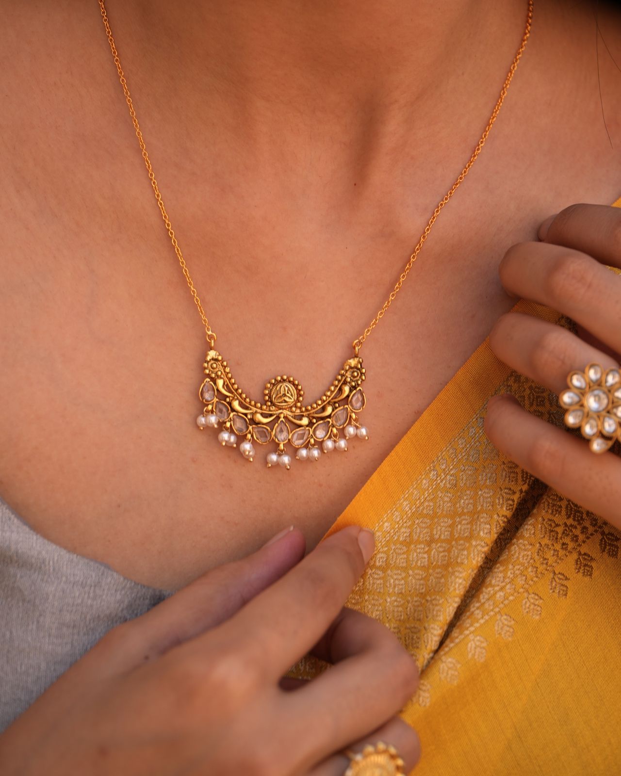 Chamak Pendant with Chain