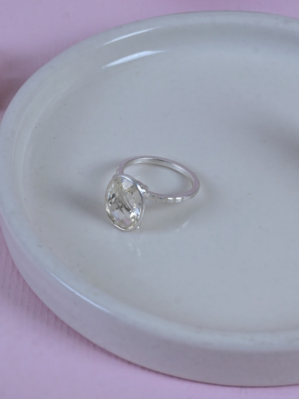 Crystal Ring (white)