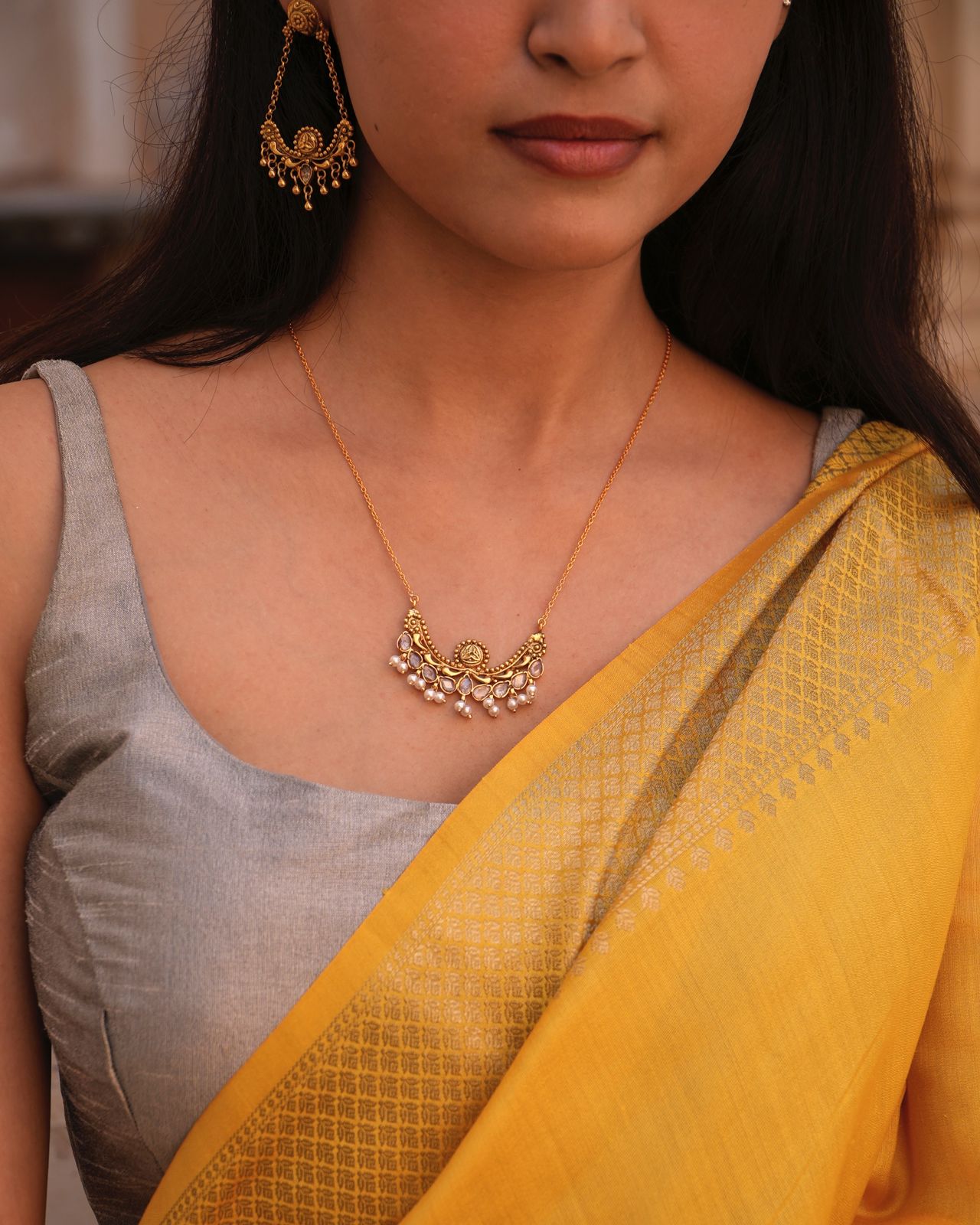 Chamak Pendant with Chain