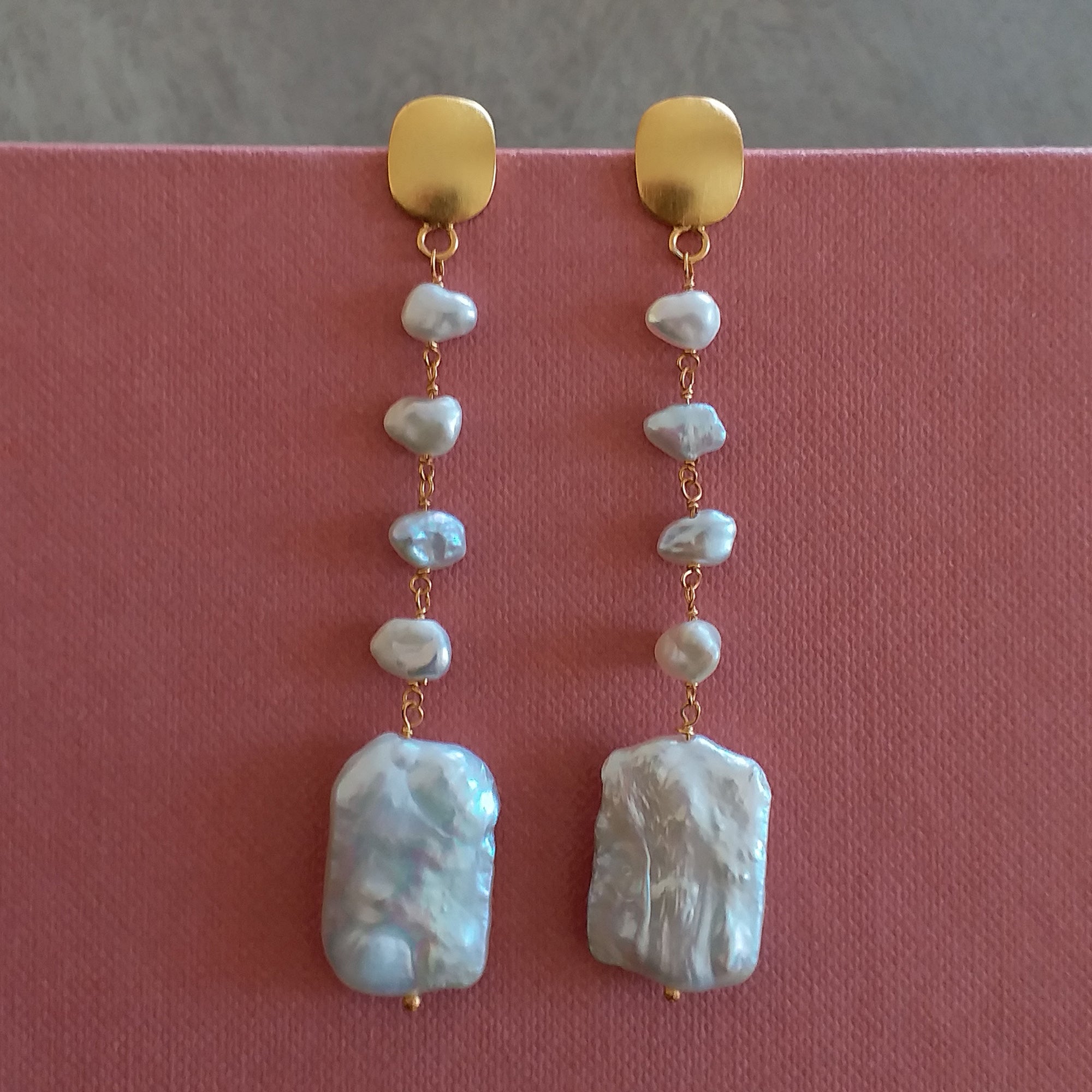 Baroque Pearl Gold Earrings