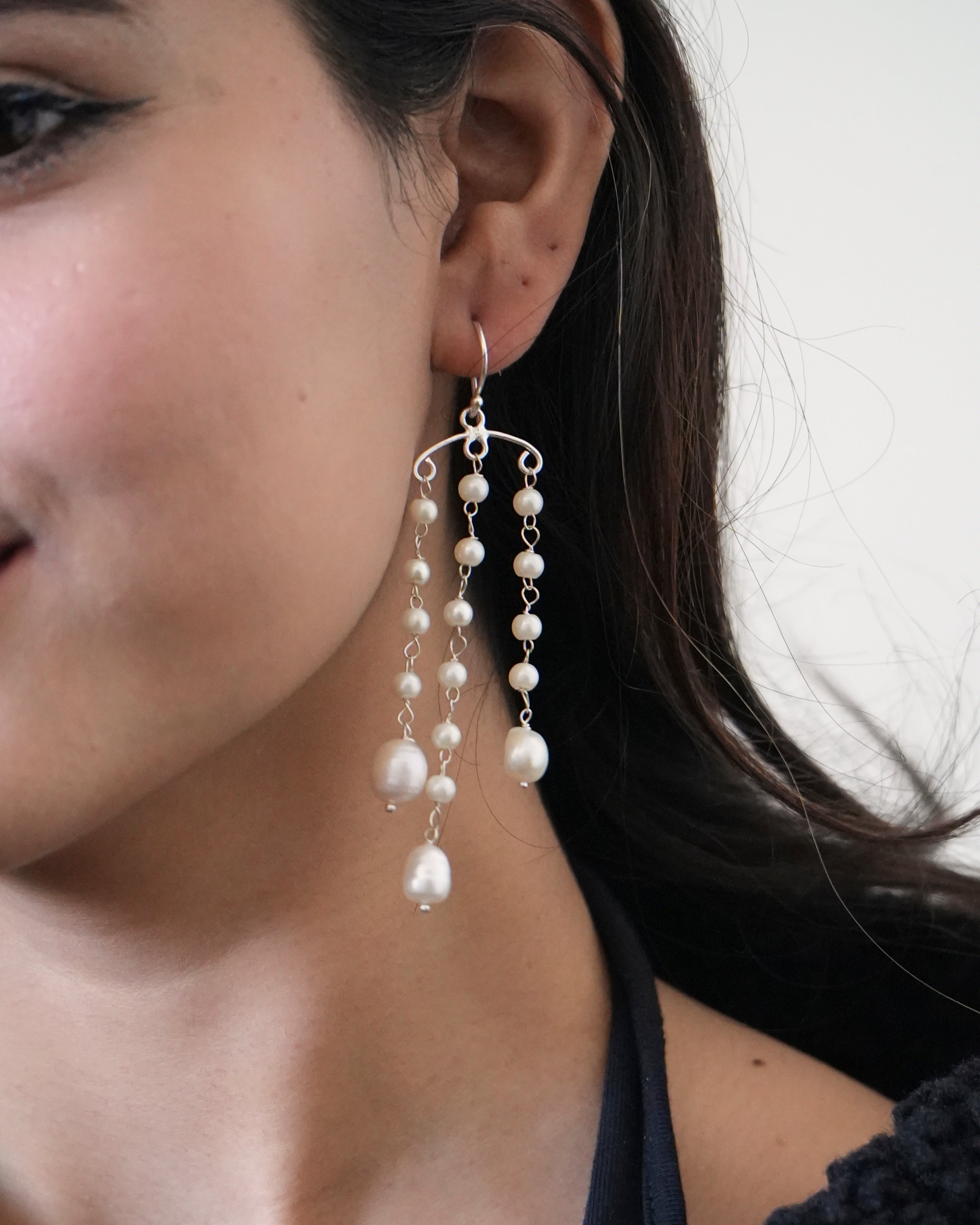 Chandelier Pearl Silver Earrings
