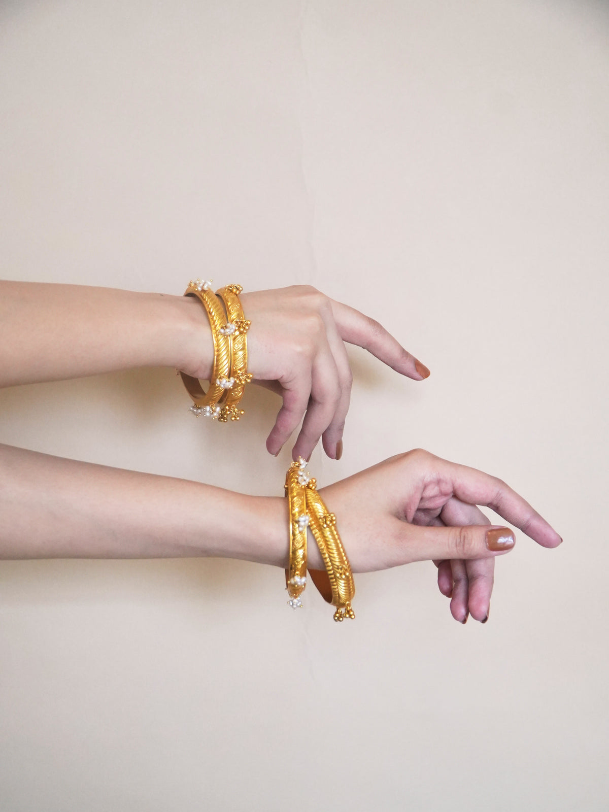Asmi Bangle