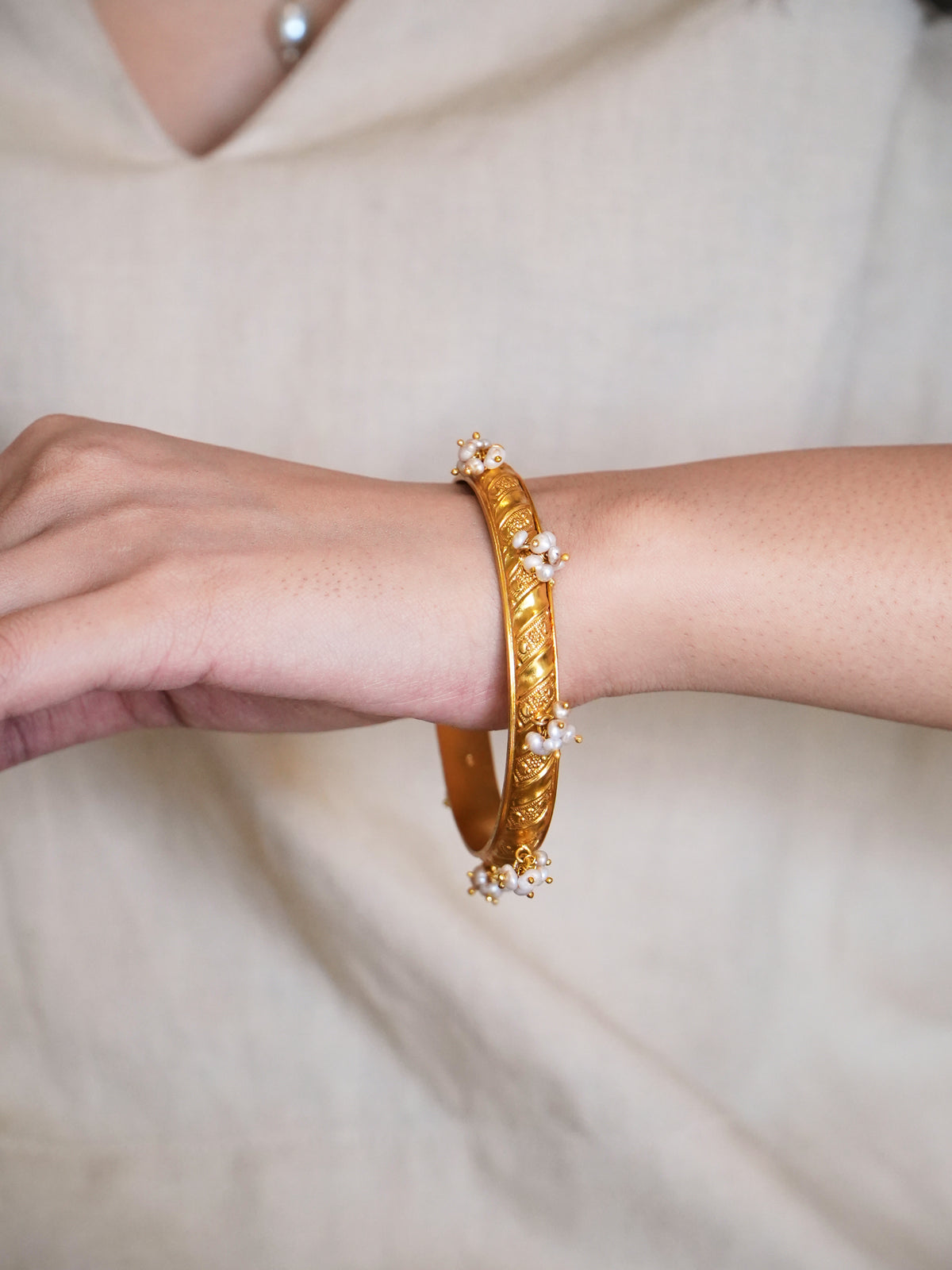 Neema Pearl Bangles