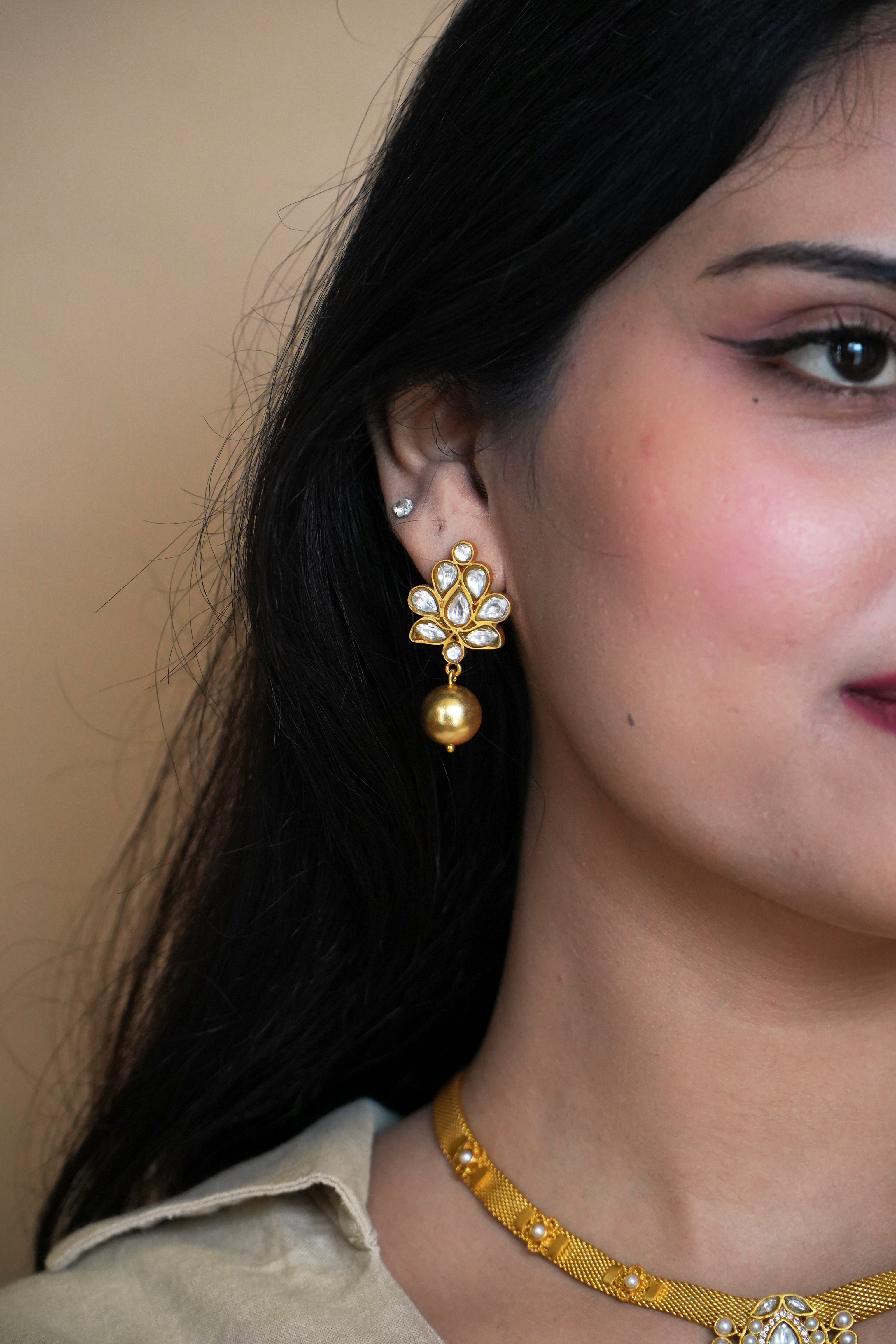 Aruna Gundu Earrings