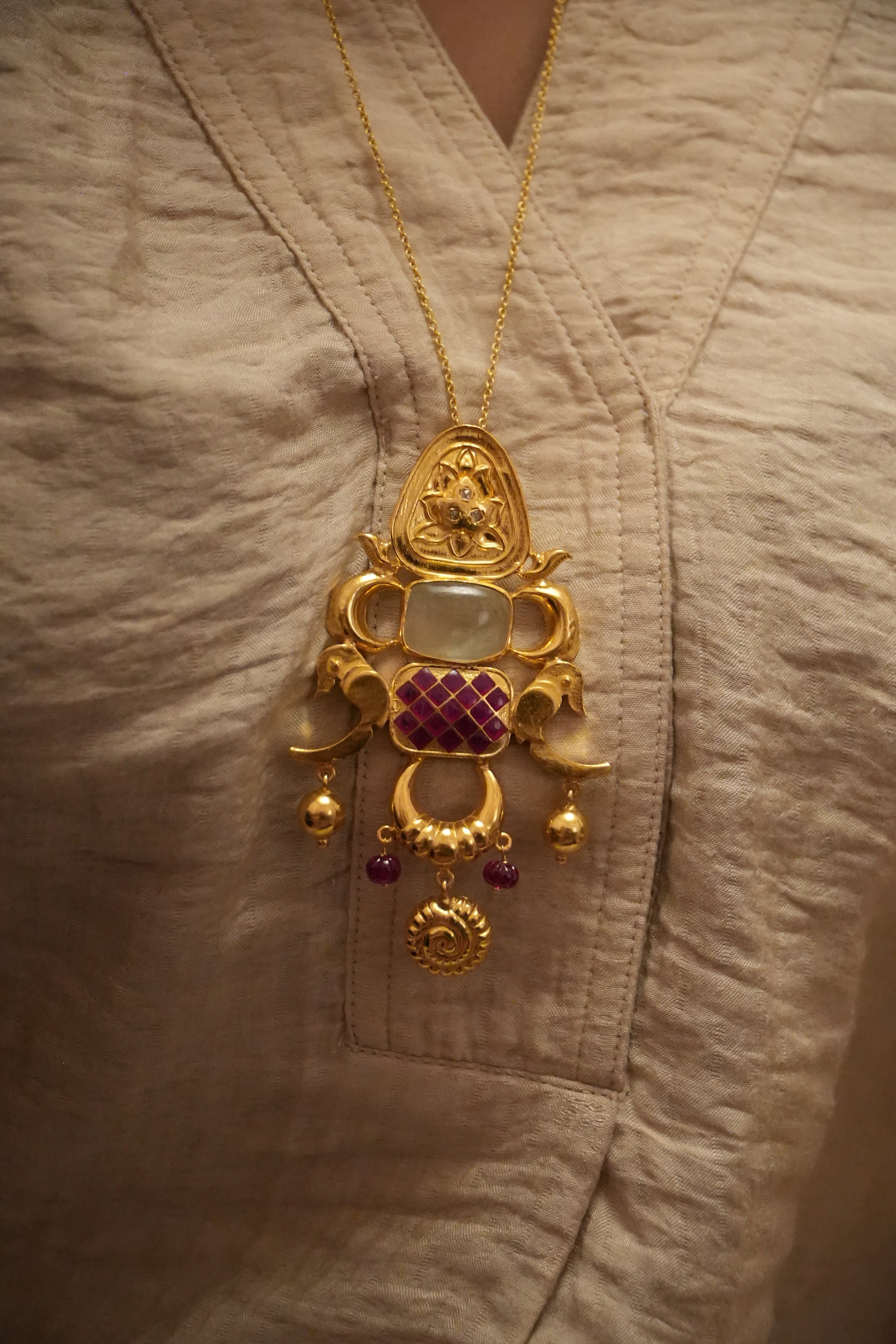 Chand Necklace