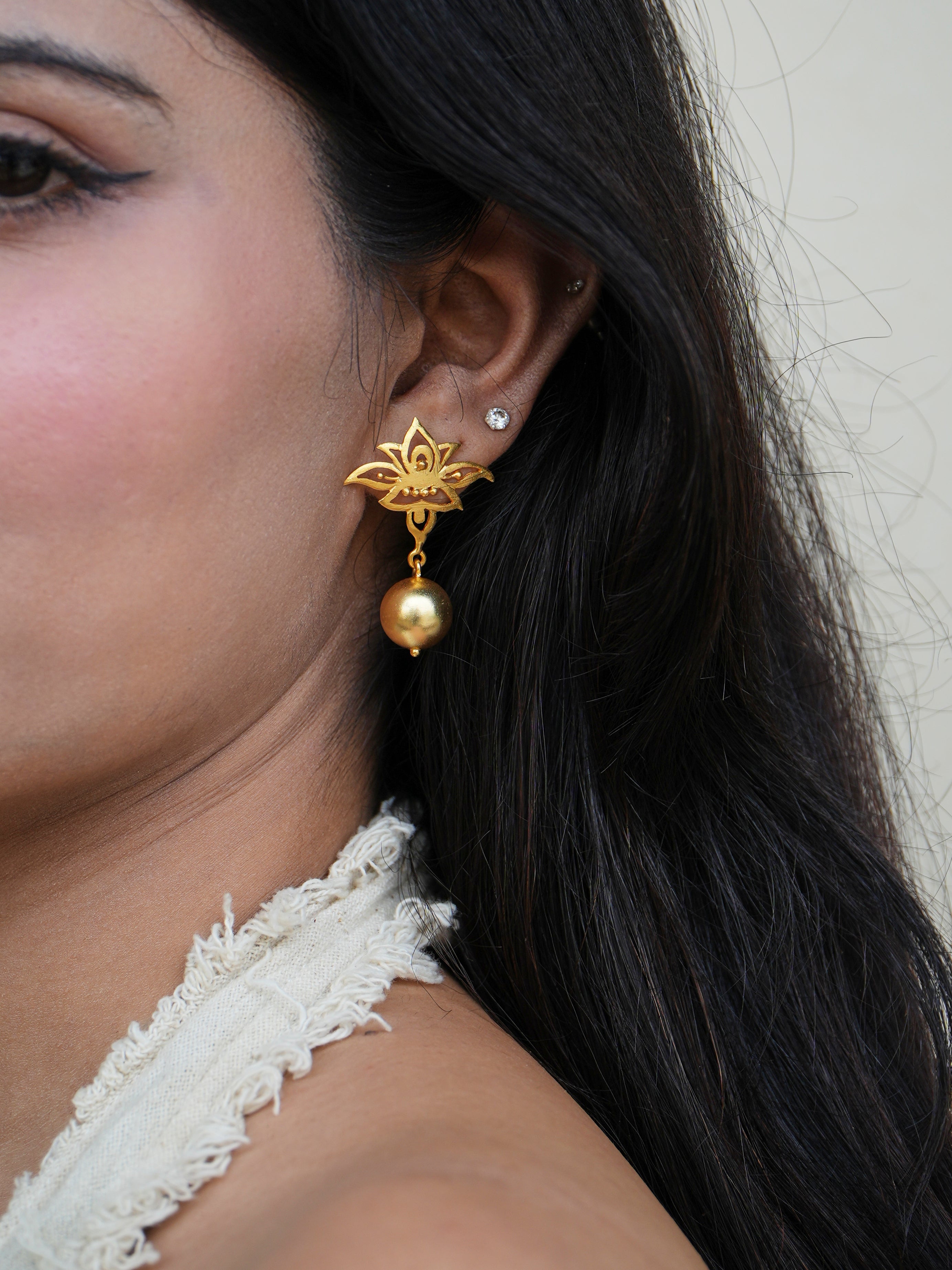 Damyanti Earrings