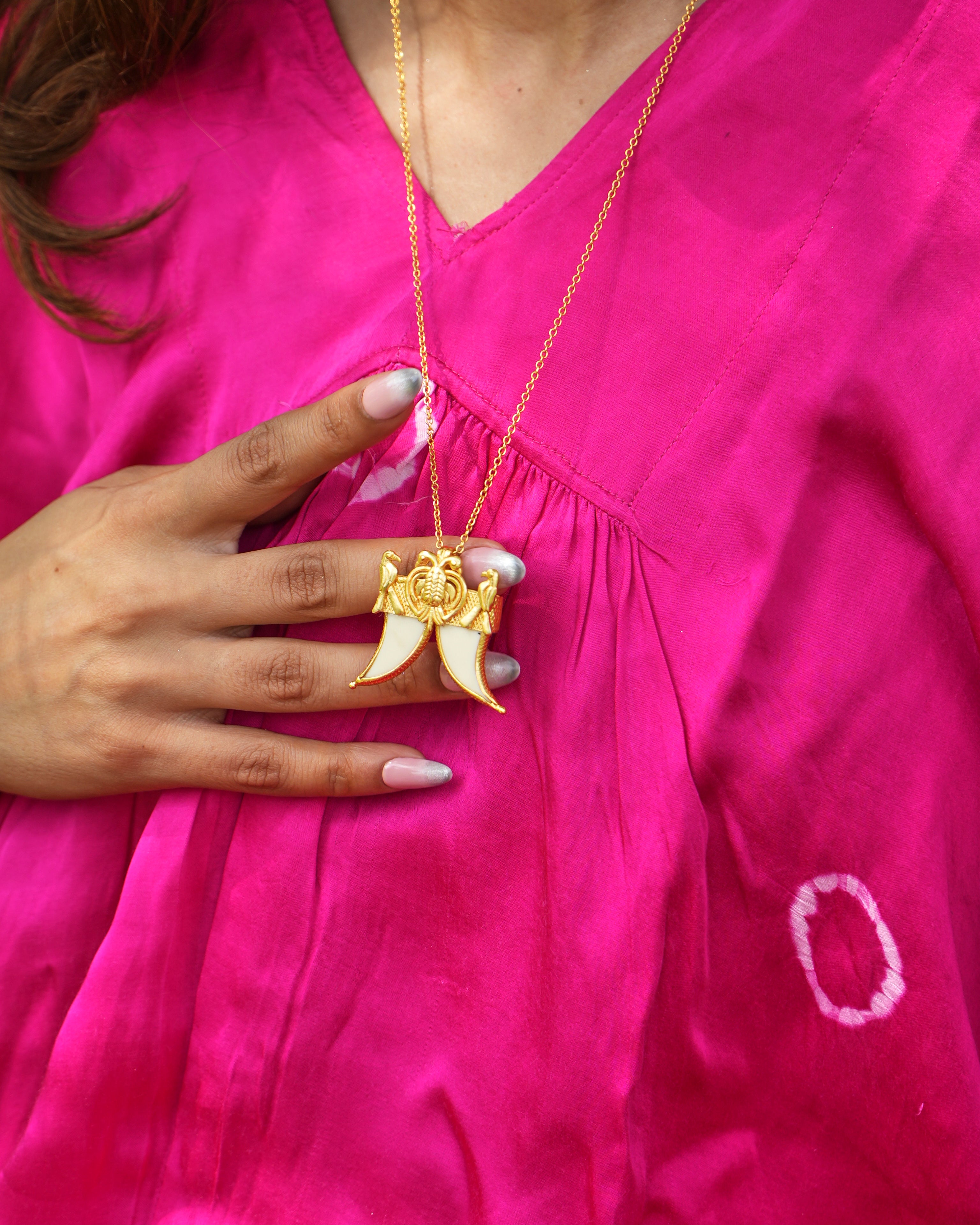 ashar necklace