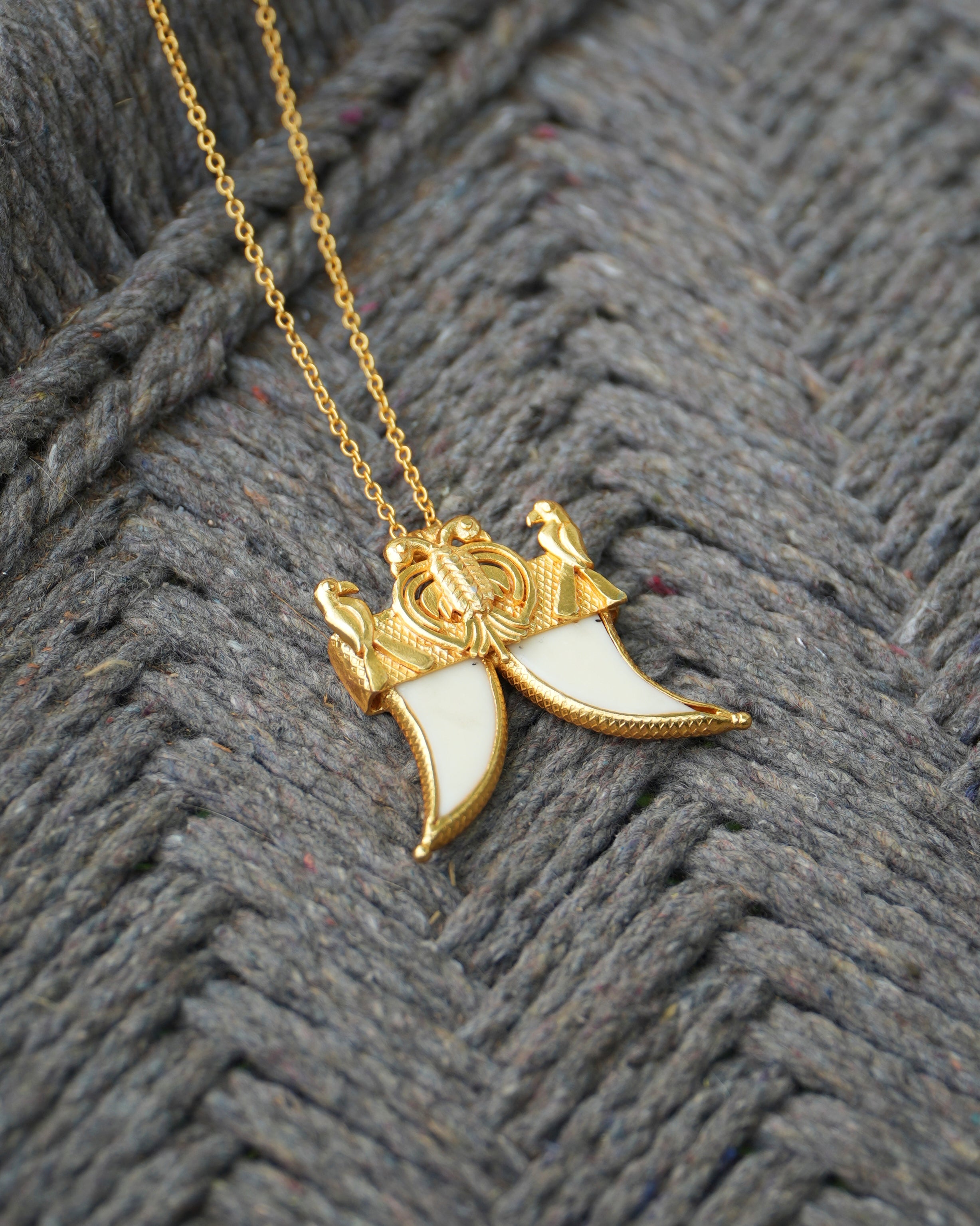 ashar necklace