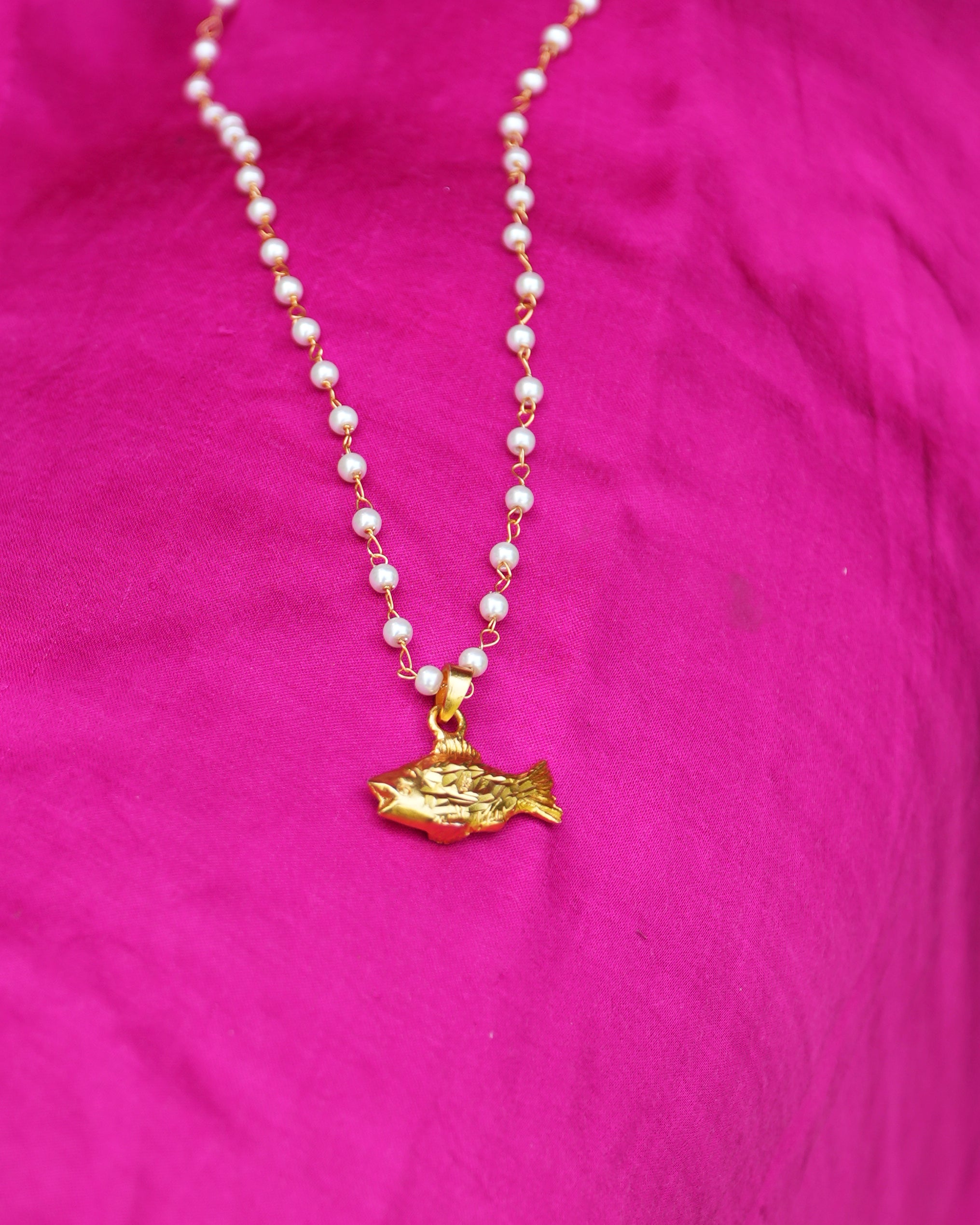 siren necklace