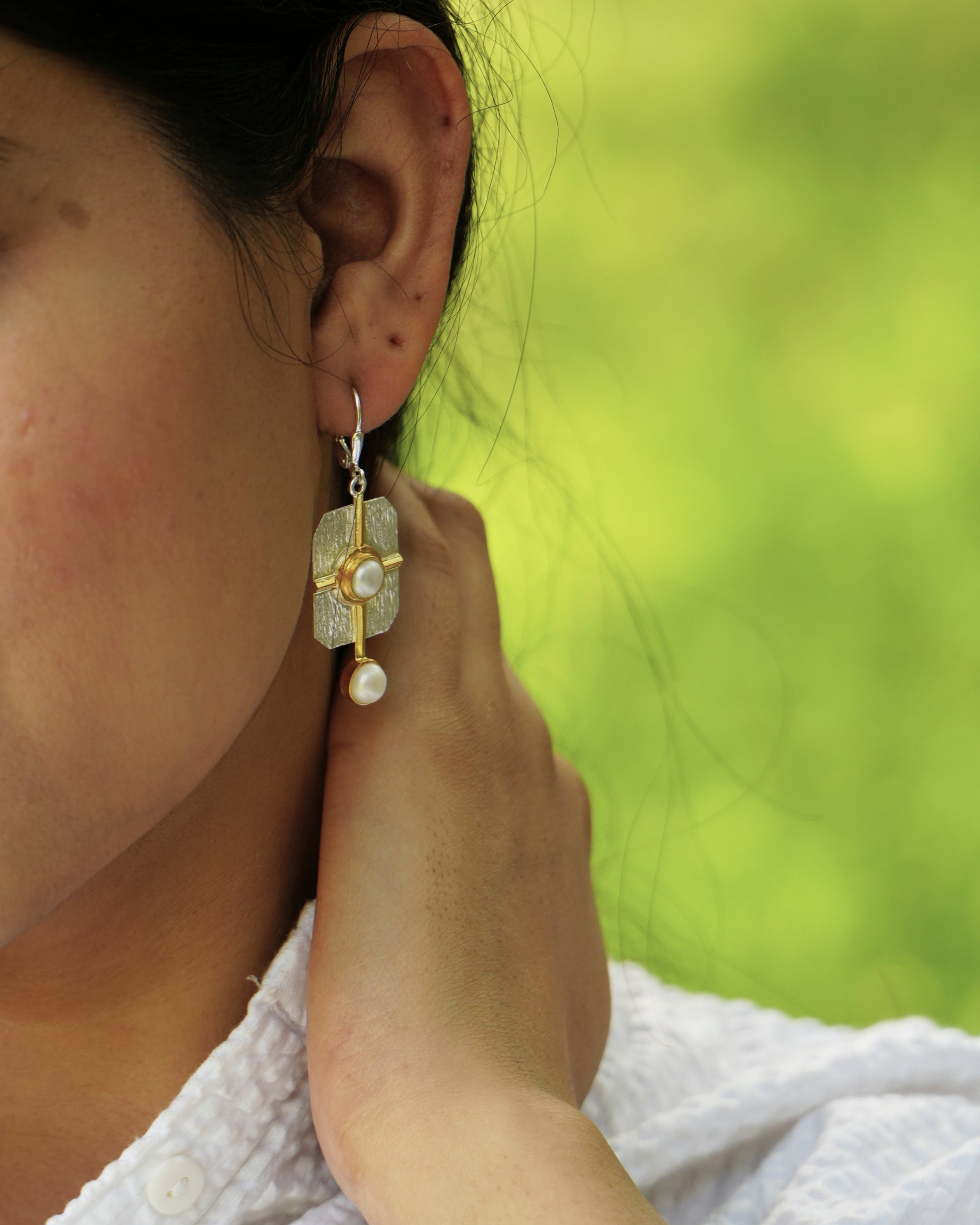 beshaq earrings