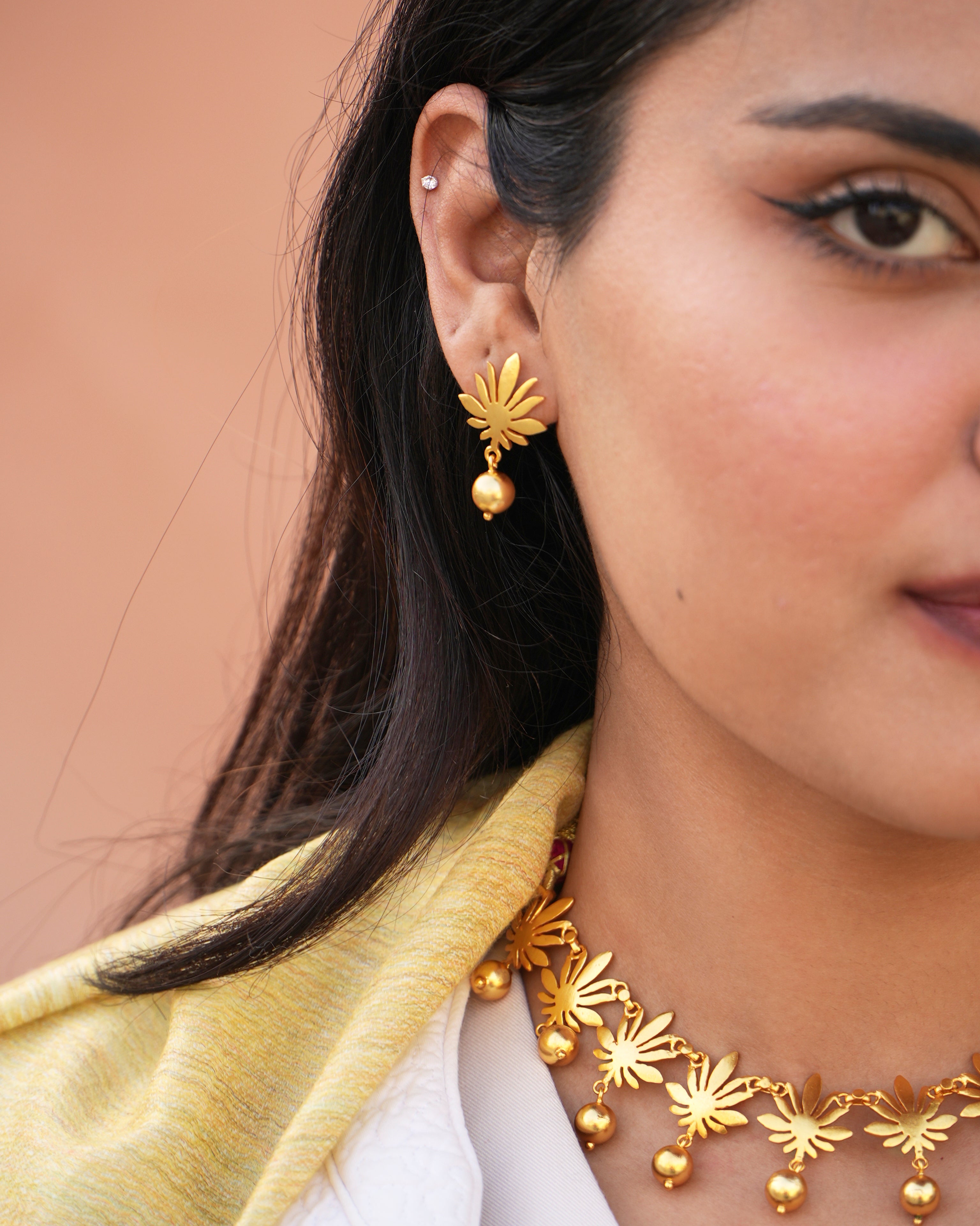 Naryana earring