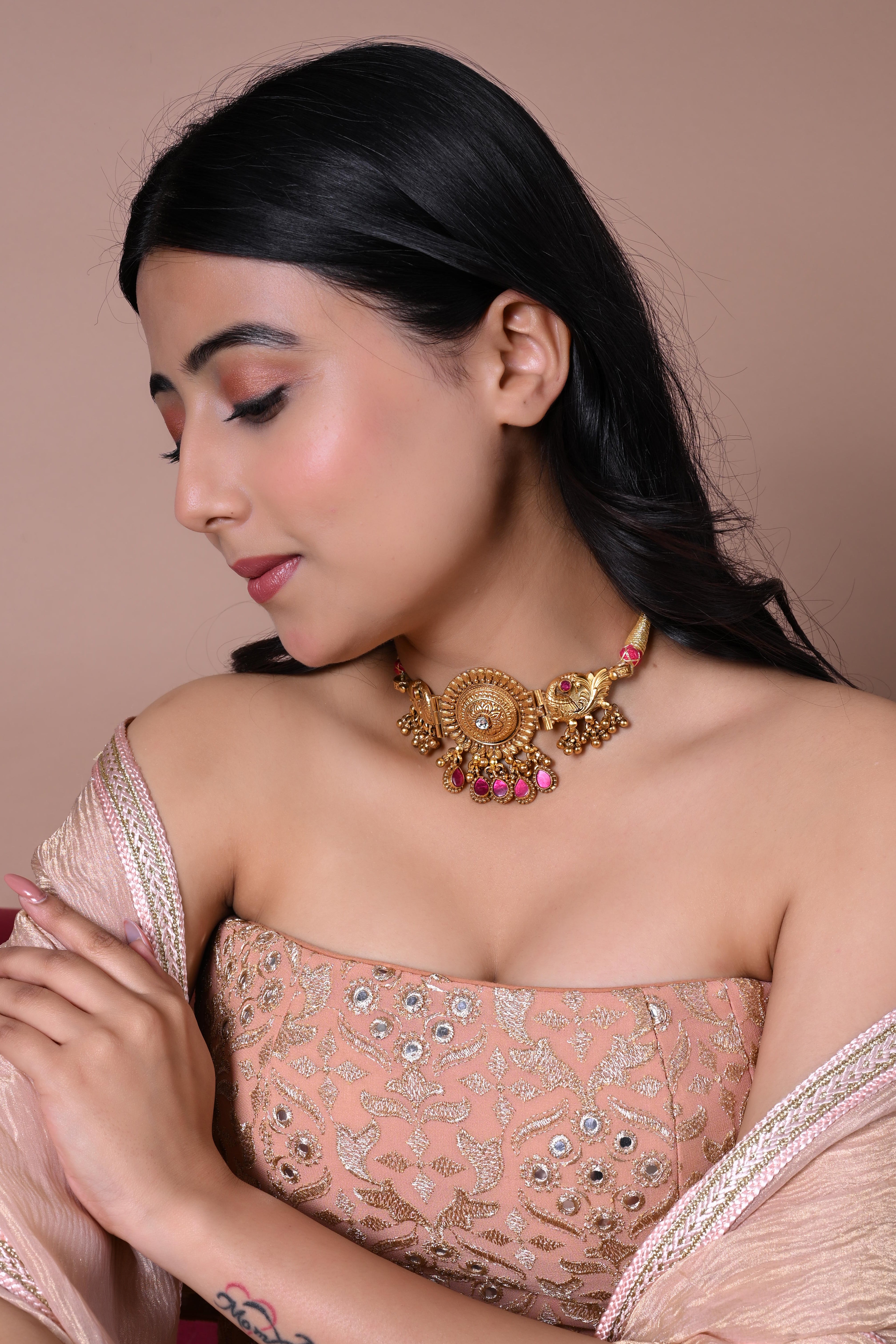 Aariz Necklace