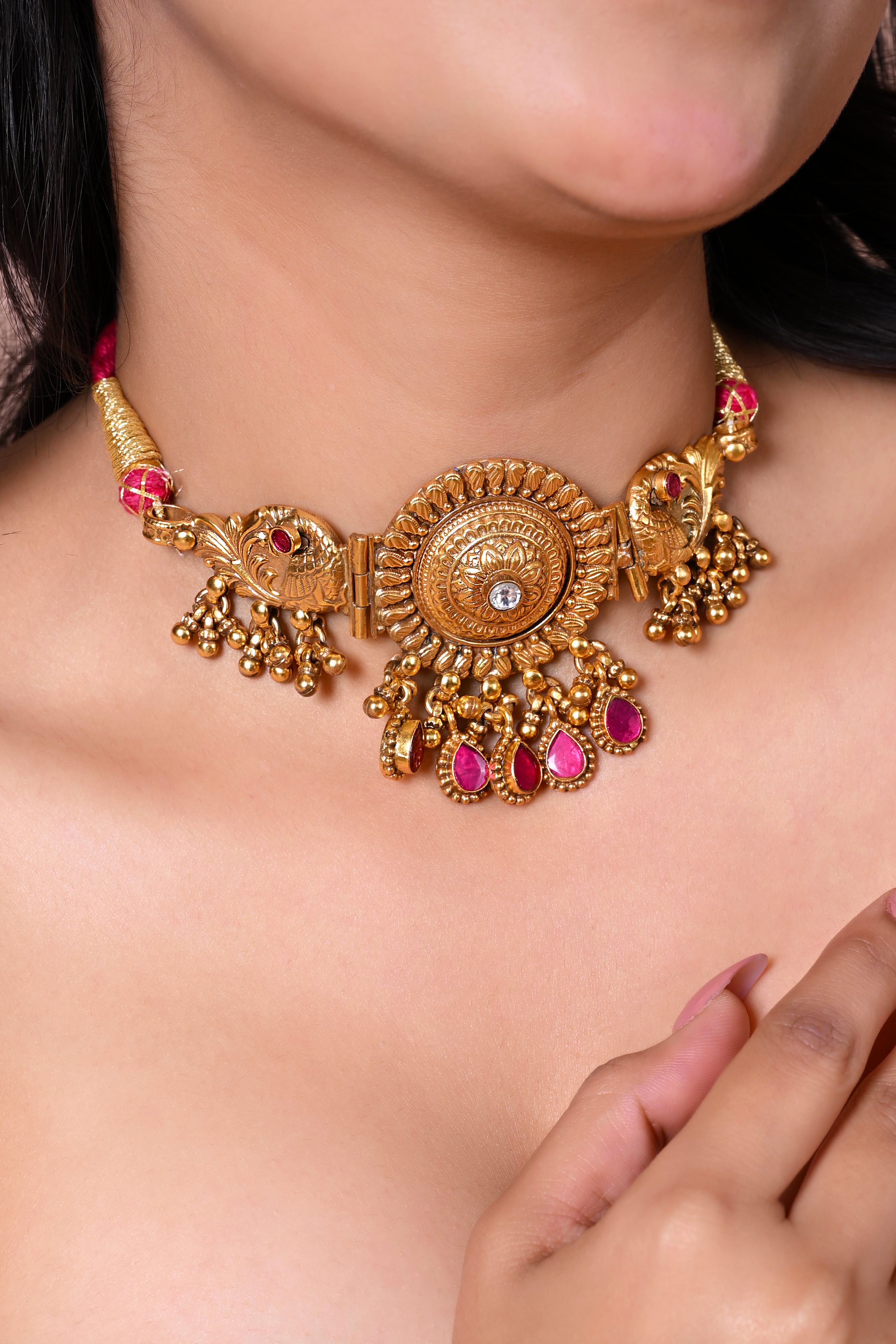 Aariz Necklace
