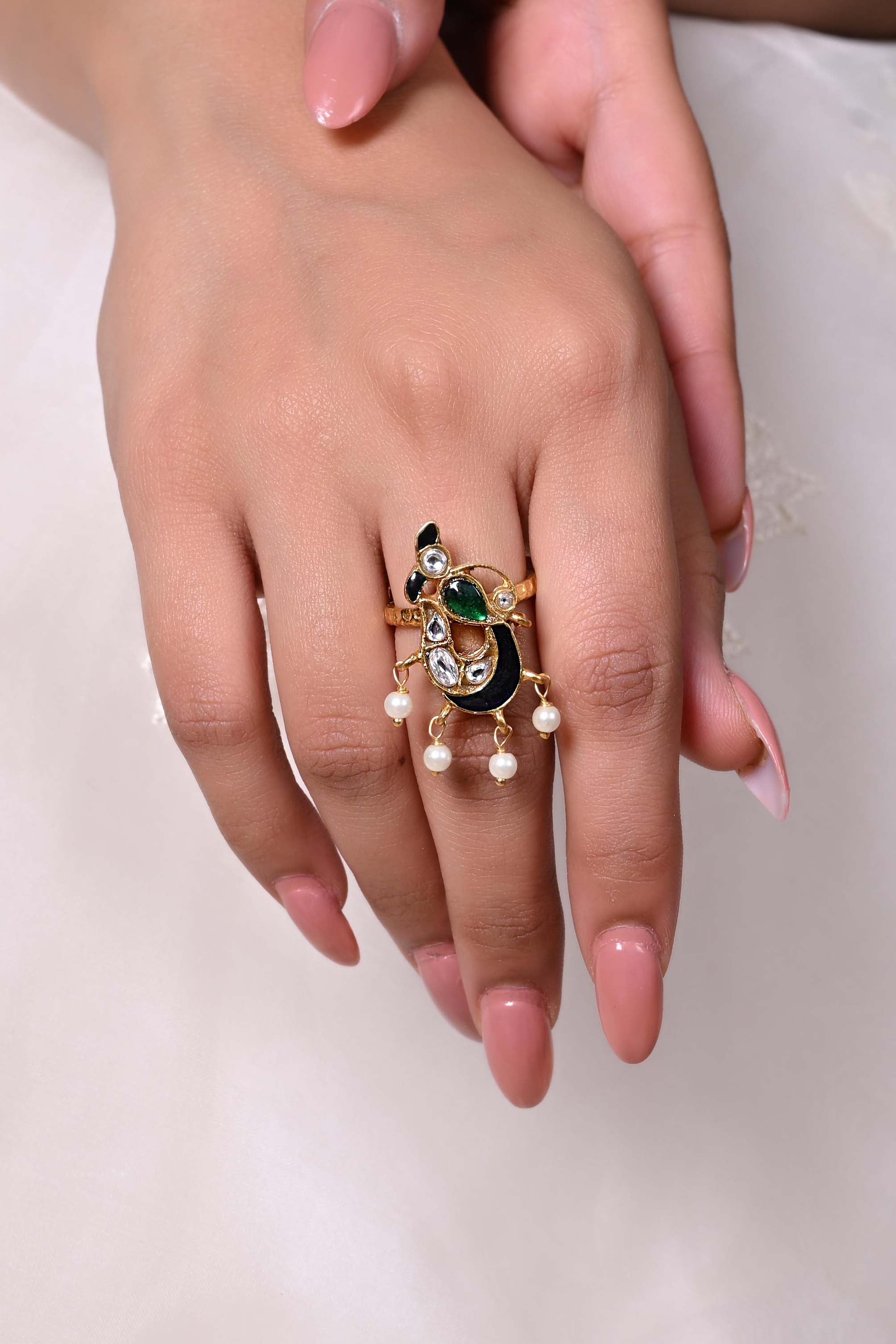 Maheem Ring