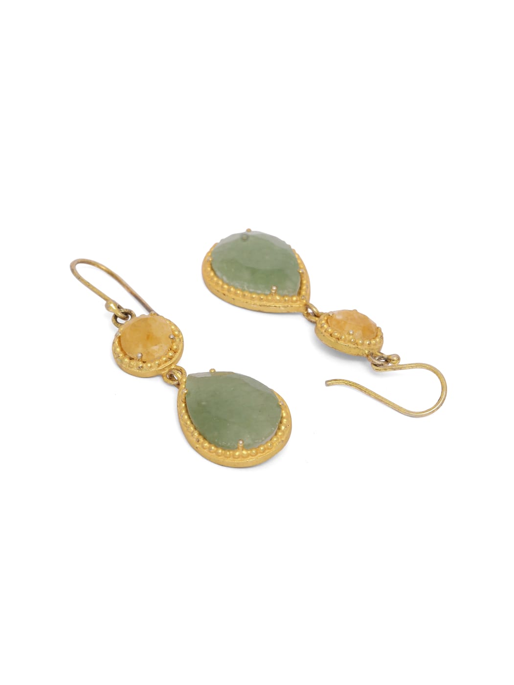 92.5 sterling Silver Gold plated with faceted yellow aventurine and grapes aventurine hook earrings.