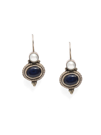 Pearl black Onyx sterling Silver earrings.
